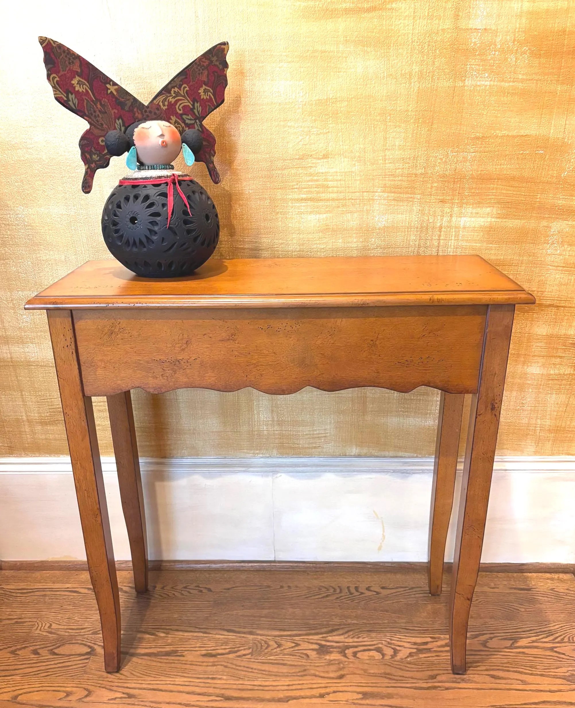 VINTAGE DISTRESSED WOOD NARROW CONSOLE TABLE – TRADITIONAL SLIM ENTRYWAY OR SOFA TABLE