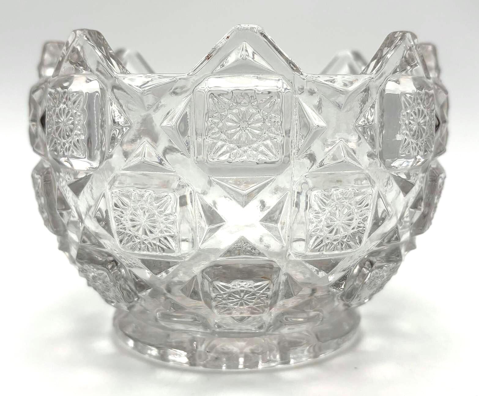 VINTAGE PRESSED GLASS PEDESTAL BOWL – GEOMETRIC STARBURST CANDY DISH HOLLYWOOD REGENCY VANITY BOWL