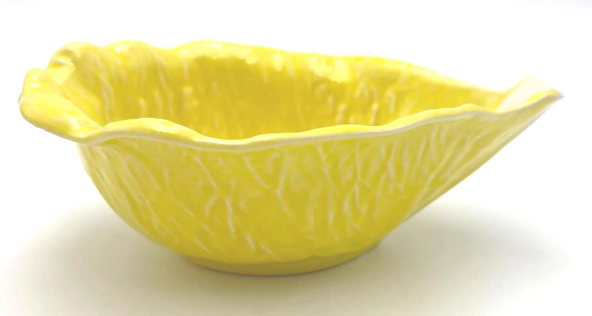 VINTAGE SECLA PORTUGAL YELLOW CABBAGE LEAF BOWLS SET OF 4 – PORTUGUESE MAJOLICA STYLE CERAMIC SERVING DISHES, 1970S–1980S