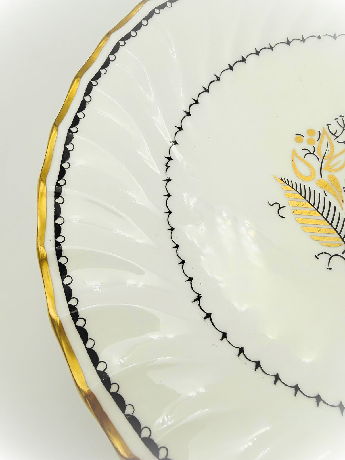 Crown Staffordshire Blackstone Fine Bone China Pedestal Cake Stand England | Mid-20th Century