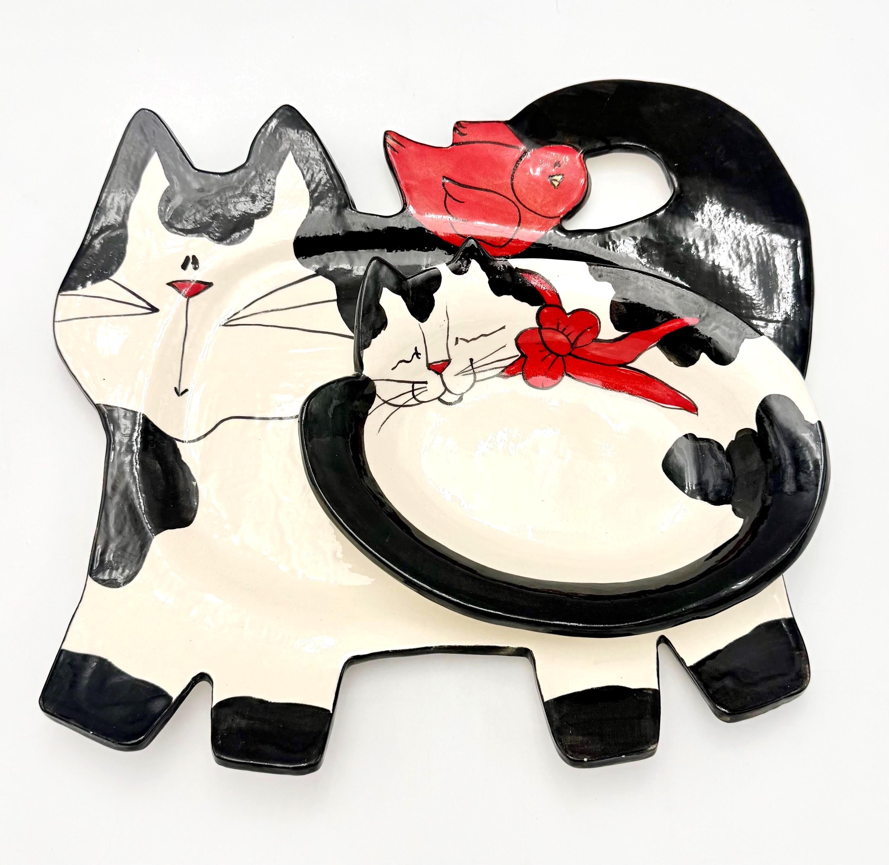 VINTAGE SIGNED FOLK ART CAT PLATTER AND BOWL SET LUCI ELLYN HAND PAINTED STUDIO POTTERY WHIMSICAL CERAMIC SERVING DISH
