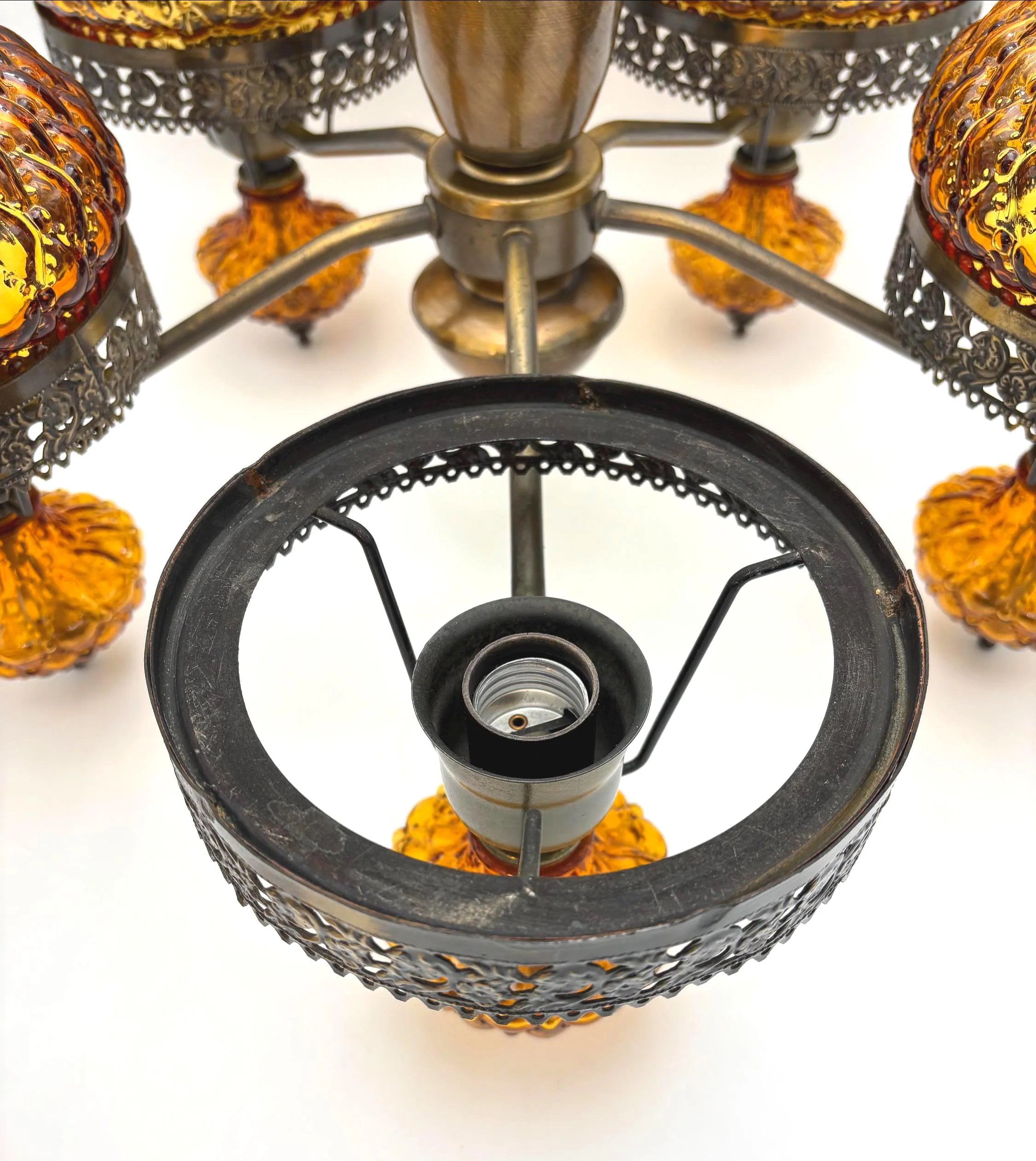 VINTAGE SPANISH REVIVAL AMBER GLASS 5 LIGHT CHANDELIER HOLLYWOOD REGENCY MEDITERRANEAN BRASS CEILING FIXTURE WITH FREE SHIPPING