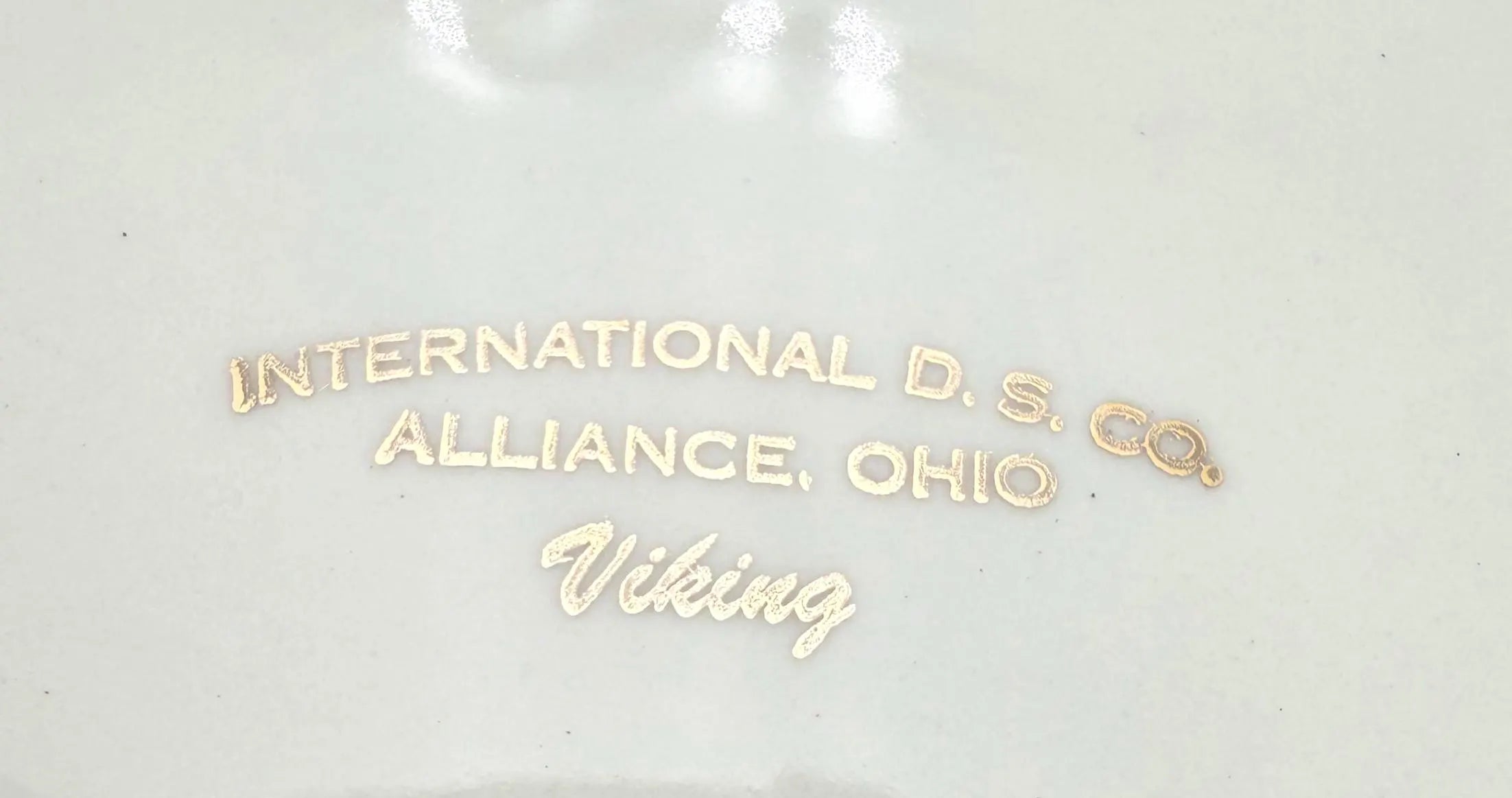 VINTAGE INTERNATIONAL VIKING WHEAT PLATES – SET OF 6