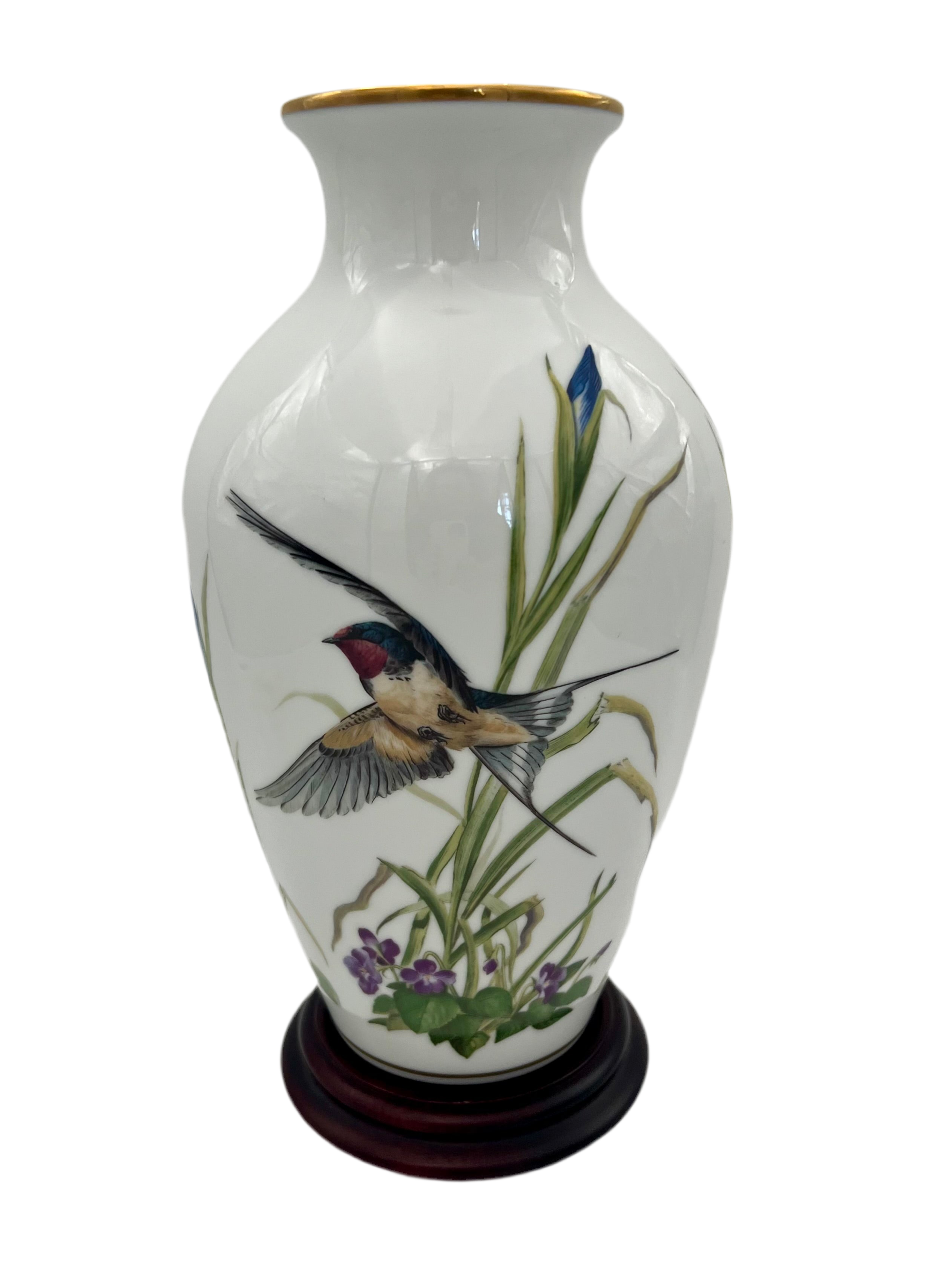 THE MEADOWLAND BIRD VASE BY BASIL EDE – 1980 FRANKLIN PORCELAIN – LIMITED EDITION WITH ORIGINAL PAPERWORK & STAND