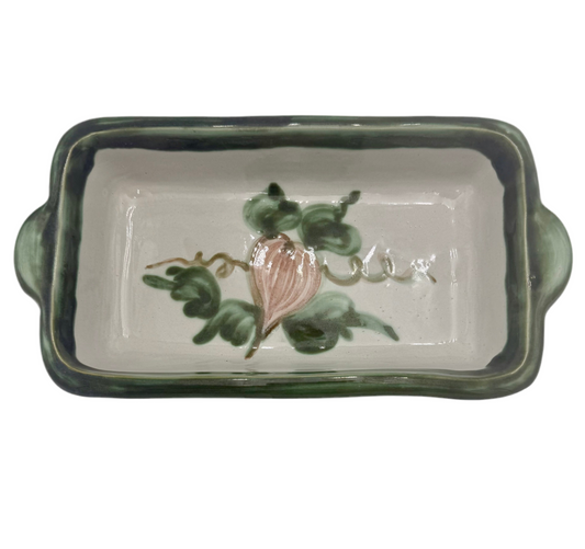 VINTAGE JOHN B. TAYLOR CERAMICS BAKING DISH – HAND-PAINTED VINE & HEART DESIGN (1955–1965)