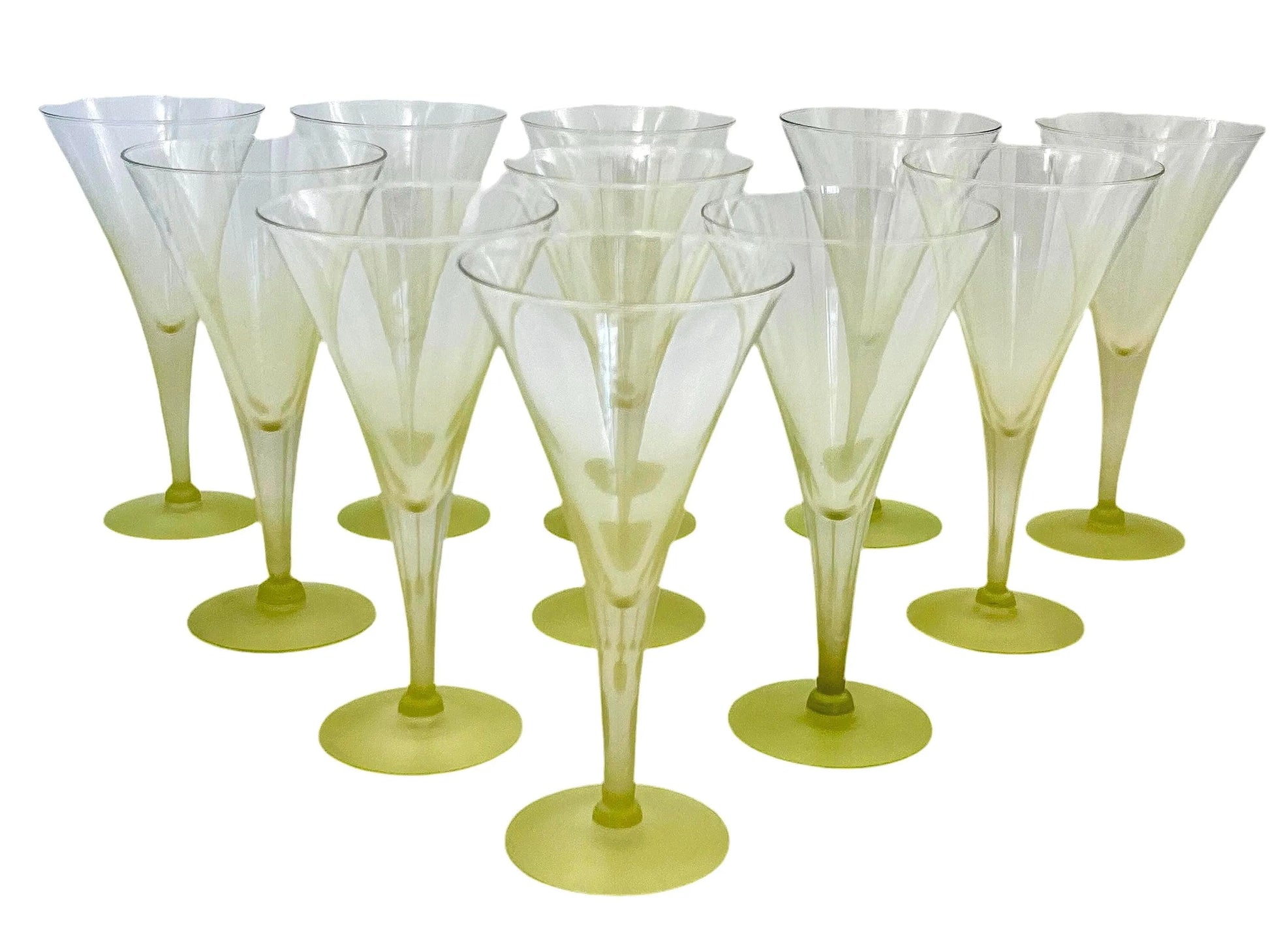 Set of 11 vintage 1950s Dorothy Thorpe wine glasses featuring the signature wide silver fade rim and clear round bowls.