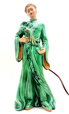 1953 LANE & CO. LOS ANGELES CHINESE FIGURAL TV LAMP