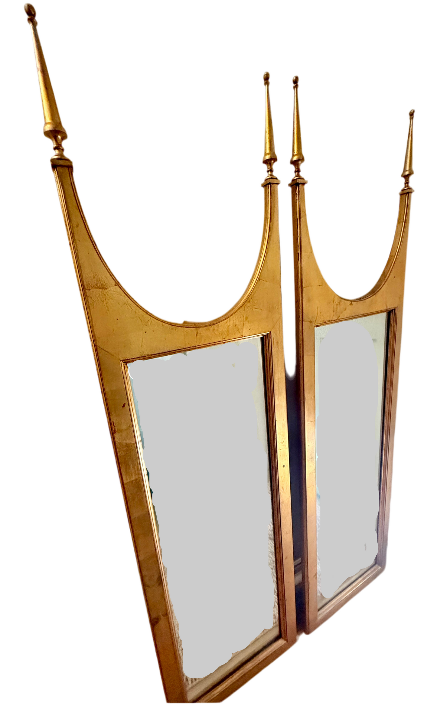 PAIR OF VINTAGE HERITAGE REGENCY GILTWOOD MIRRORS WITH FINIALS