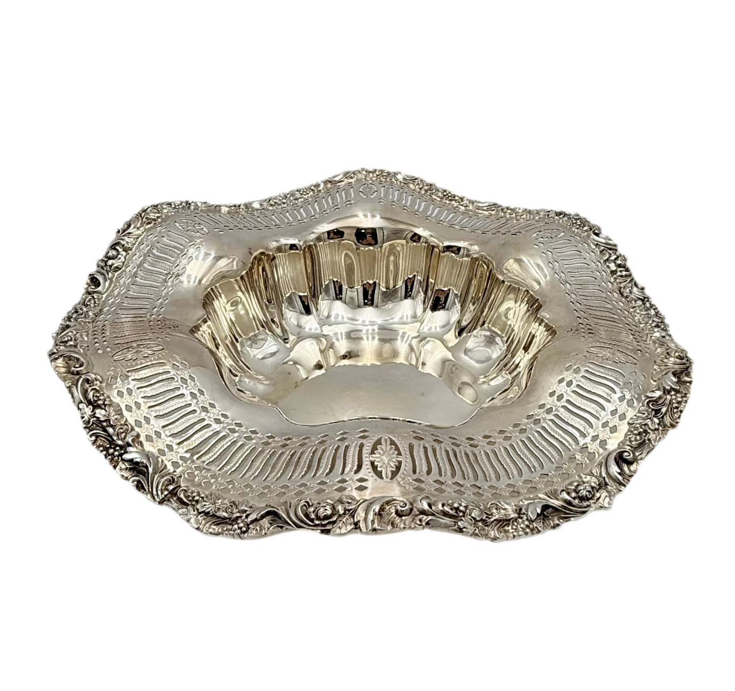 ANTIQUE E.G. WEBSTER & SONS SILVER CENTERPIECE BOWL – ROCOCO REVIVAL PIERCED BORDER – INTERNATIONAL SILVER CO. ERA – 13.5”