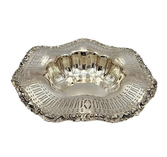 ANTIQUE E.G.WEBSTER SILVER PLATED ORNATE RUFFLE RIM BOWL, CIRCA LATE 1800s