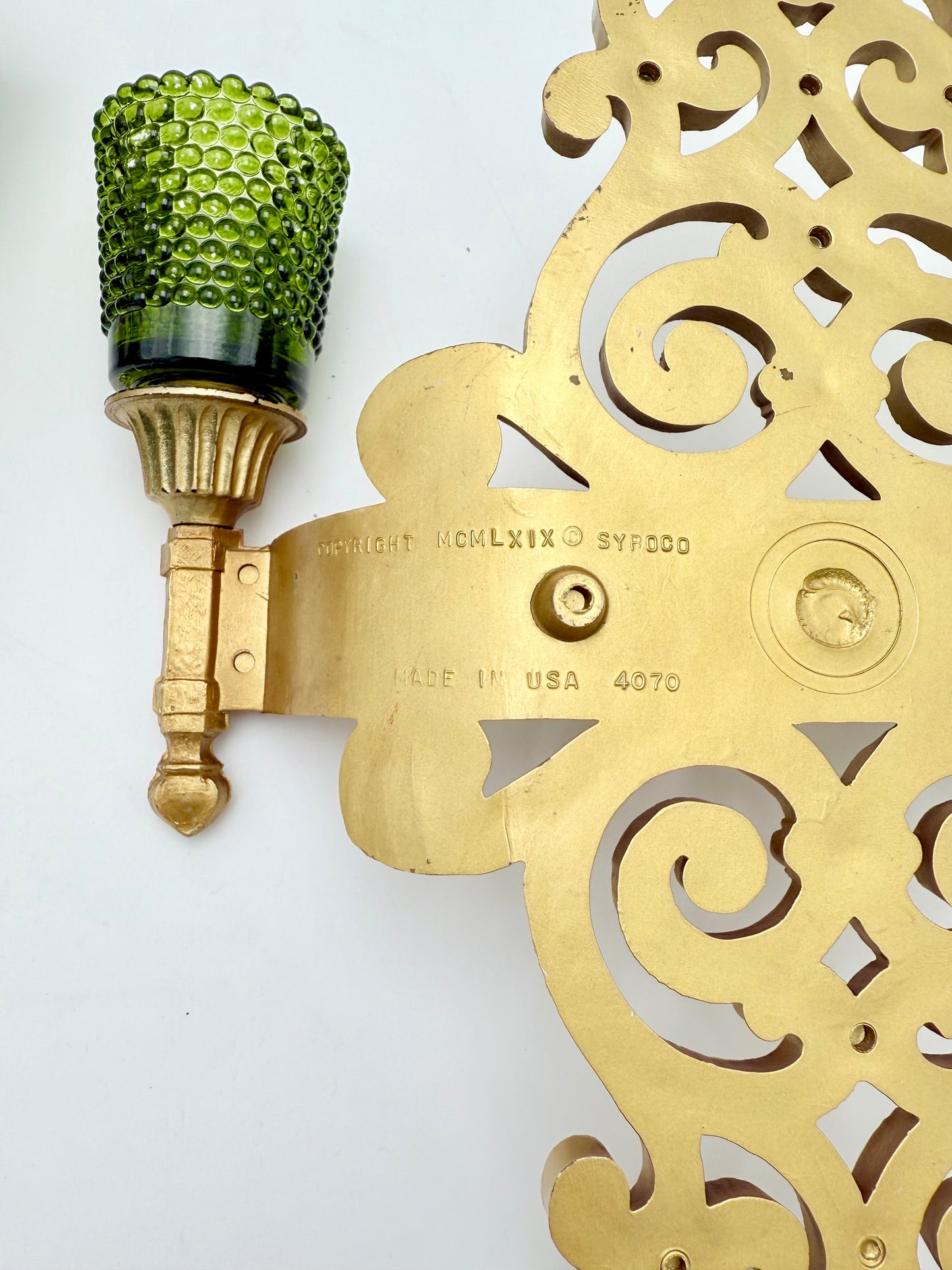 VINTAGE 1969 SYROCO GOLD SCROLL WALL SCONCES WITH GREEN HOBNAIL GLASS CUPS