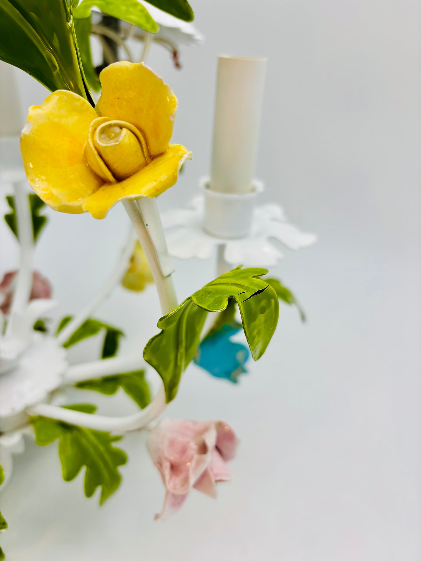 VINTAGE ITALIAN TOLE FLORAL CHANDELIER – HAND PAINTED HOLLYWOOD REGENCY EUROPEAN GARDEN LIGHTING