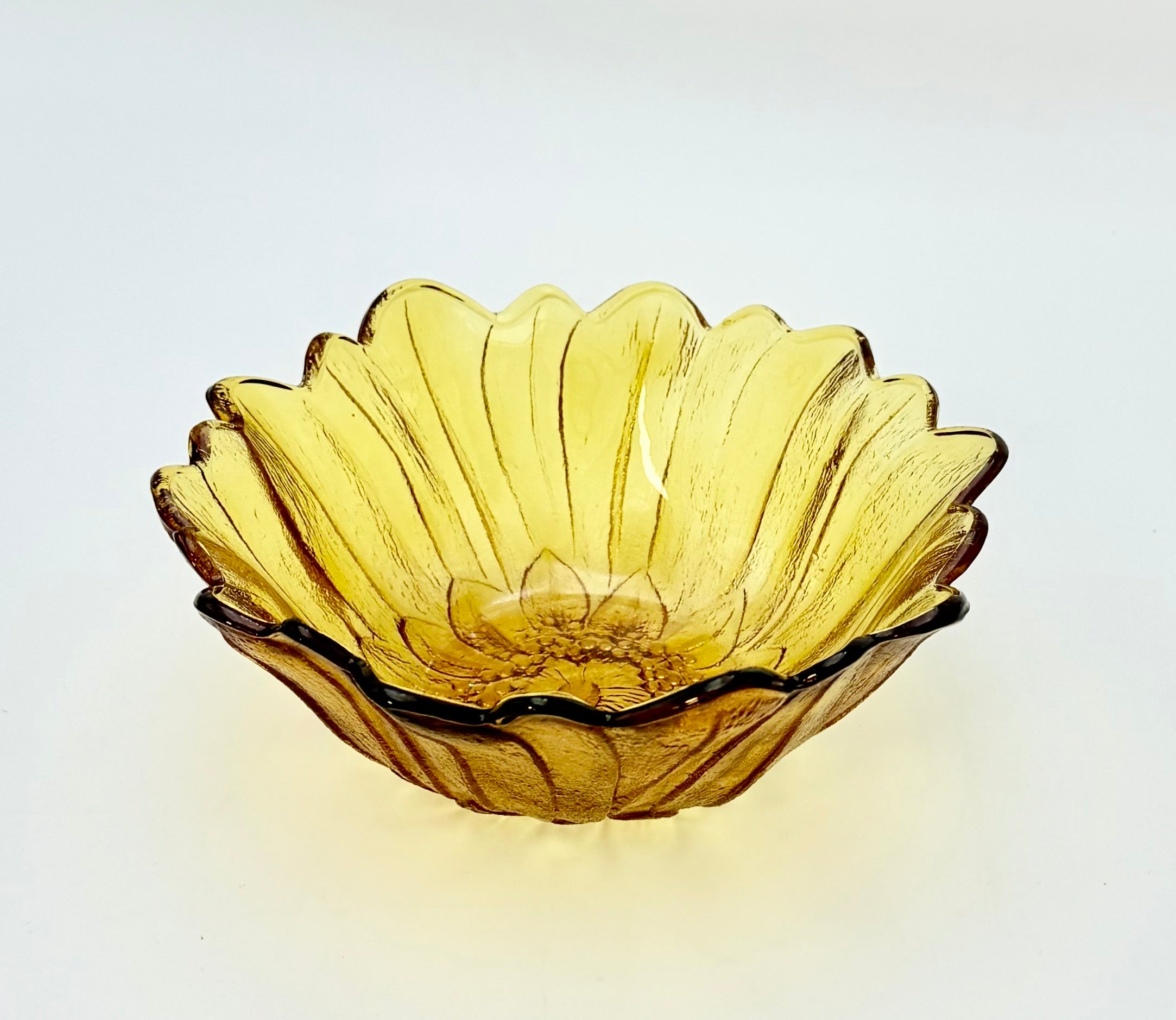 VINTAGE YELLOW SUNFLOWER GLASS BOWL/MID CENTURY CATCHALL DISH