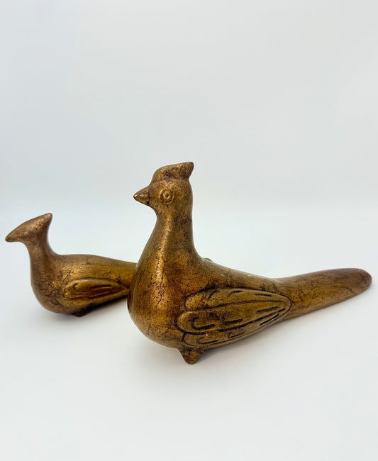 VINTAGE JARU OF CALIFORNIA GOLD CERAMIC BIRD SCULPTURES PAIR MID CENTURY MODERN HOLLYWOOD REGENCY DECOR