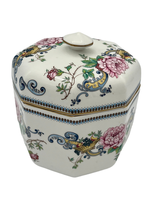 VINTAGE CROWN STAFFORDSHIRE CHELSEA MANOR BOWL WITH LID, 1970s