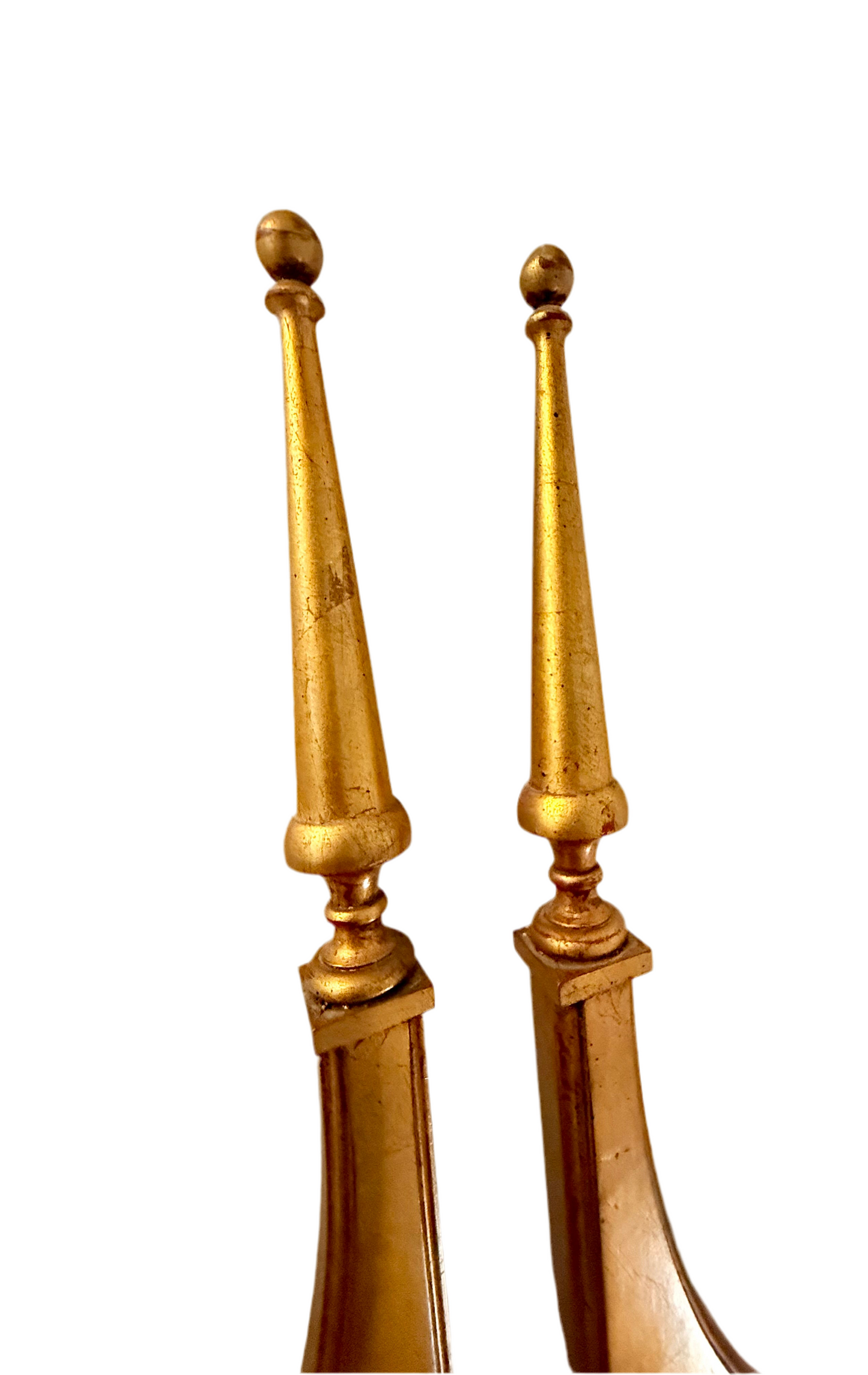 PAIR OF VINTAGE HERITAGE REGENCY GILTWOOD MIRRORS WITH FINIALS