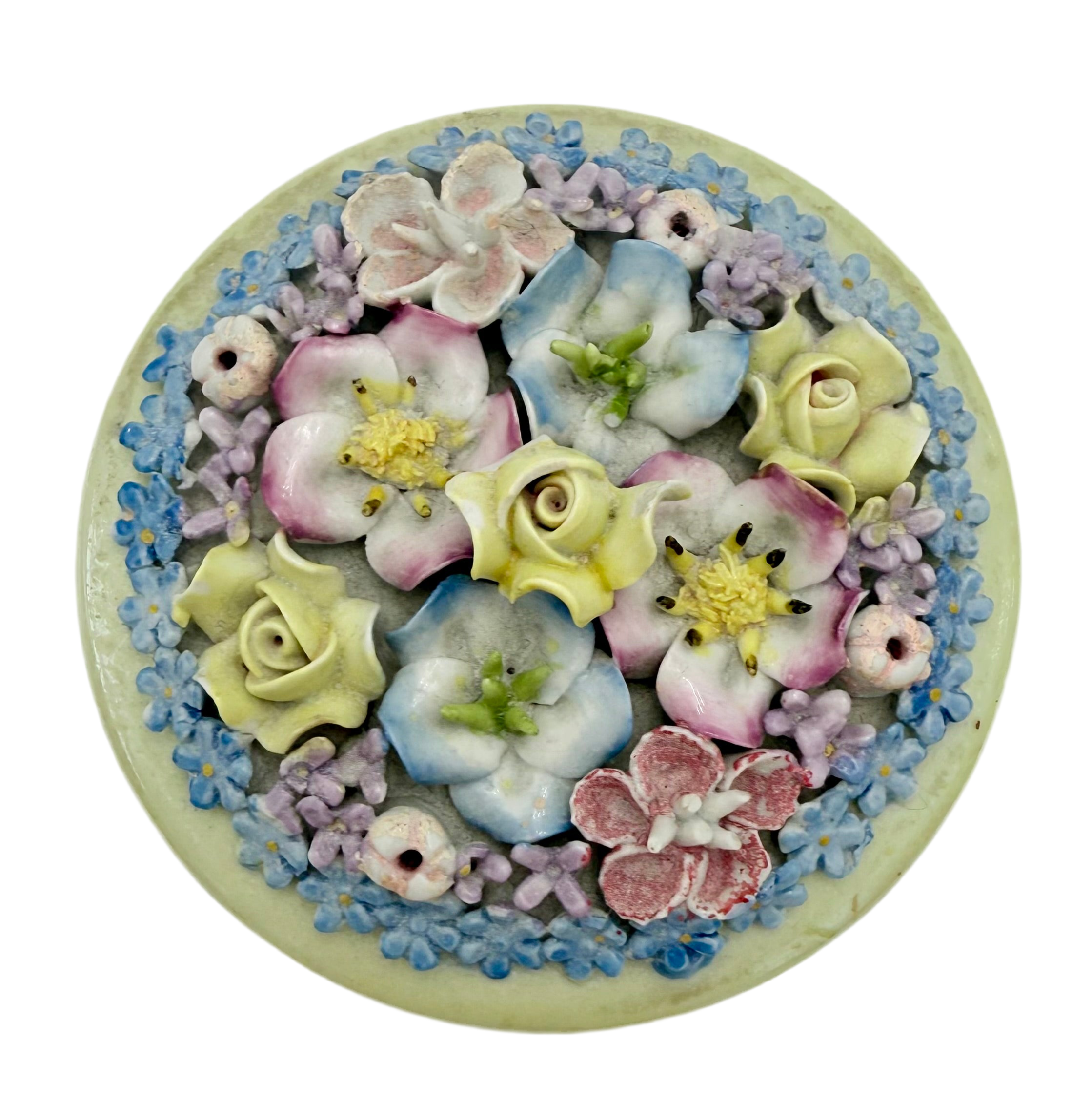 ANTIQUE GERMAN ELFINWARE PORCELAIN POWDER BOX WITH APPLIED FLOWERS