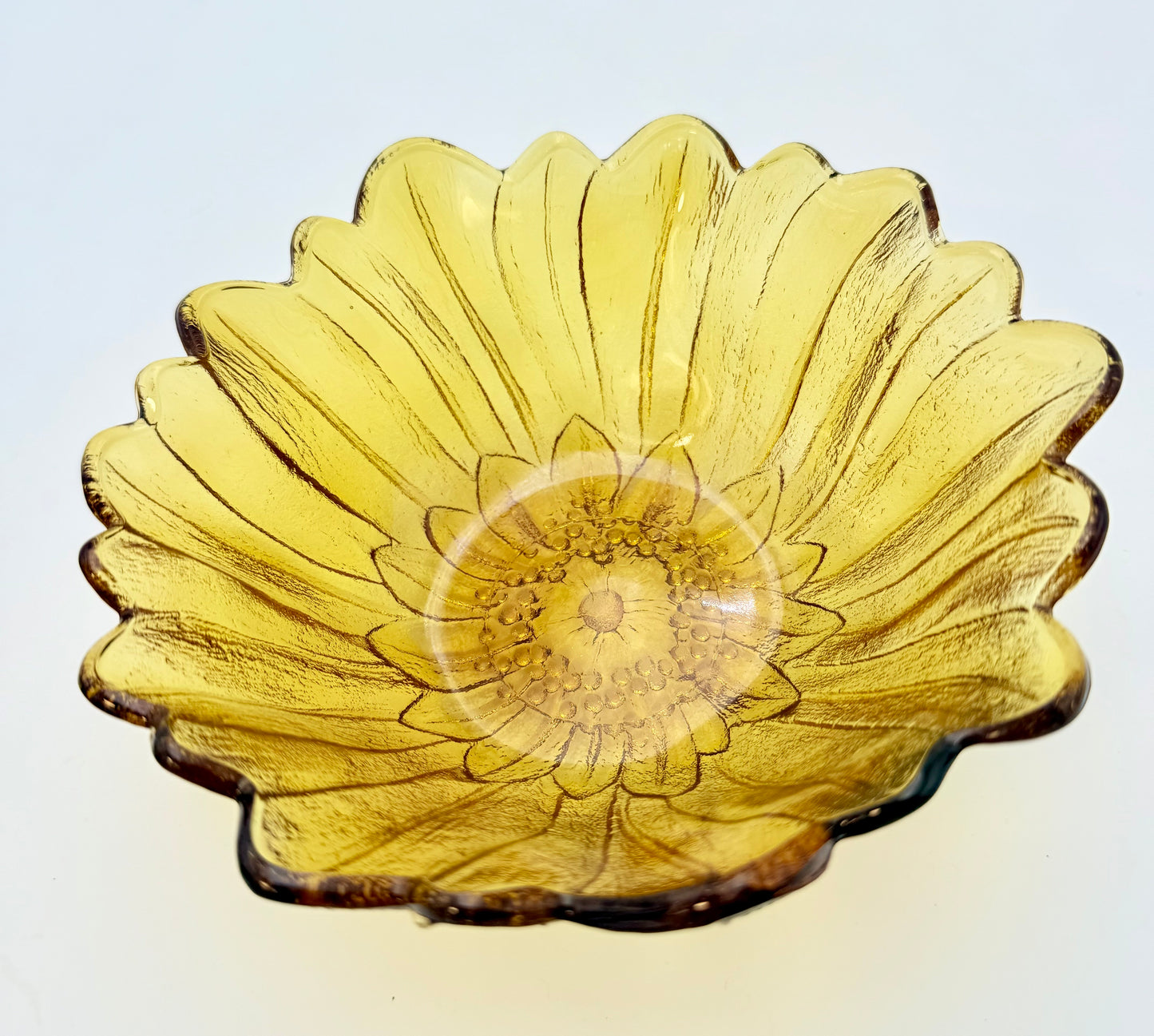 VINTAGE YELLOW SUNFLOWER GLASS BOWL/MID CENTURY CATCHALL DISH