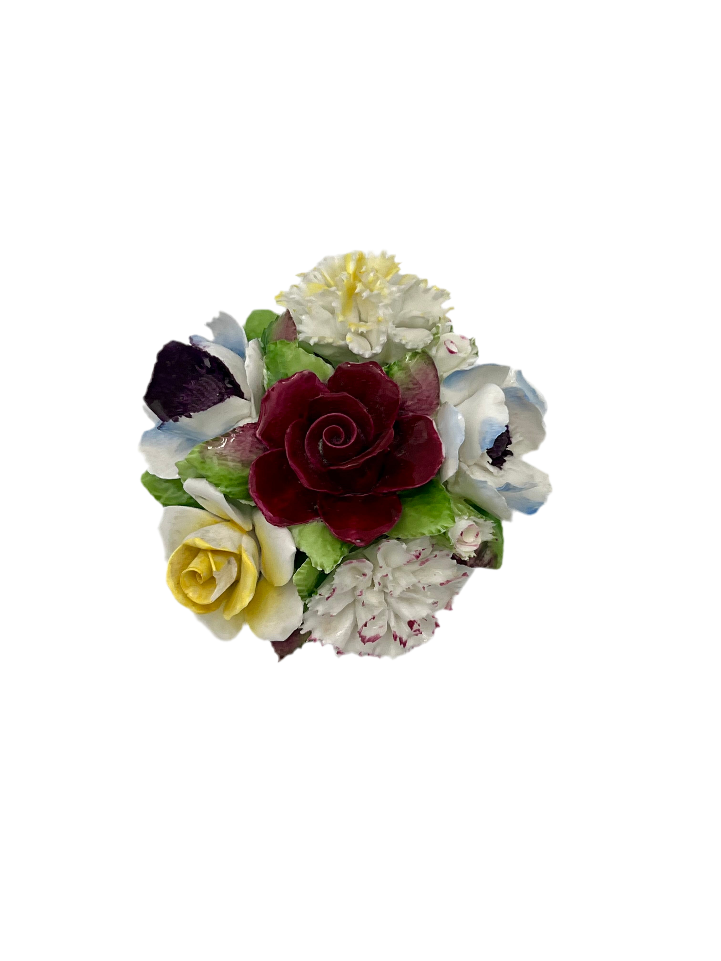 ROYAL DOULTON HANDMADE BONE CHINA FLORAL POSY (c. 1948–1955) – MADE IN ENGLAND