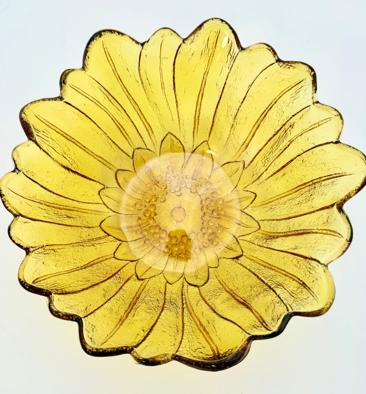 VINTAGE YELLOW SUNFLOWER GLASS BOWL/MID CENTURY CATCHALL DISH
