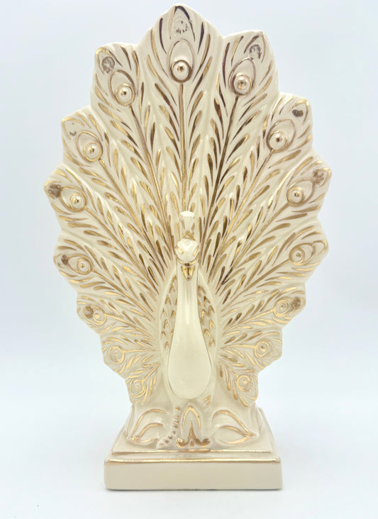 VINTAGE IVORY AND GOLD PEACOCK VASE – MID-CENTURY HOLLYWOOD REGENCY CERAMIC – ELEGANT P198 POTTERY PLANTER