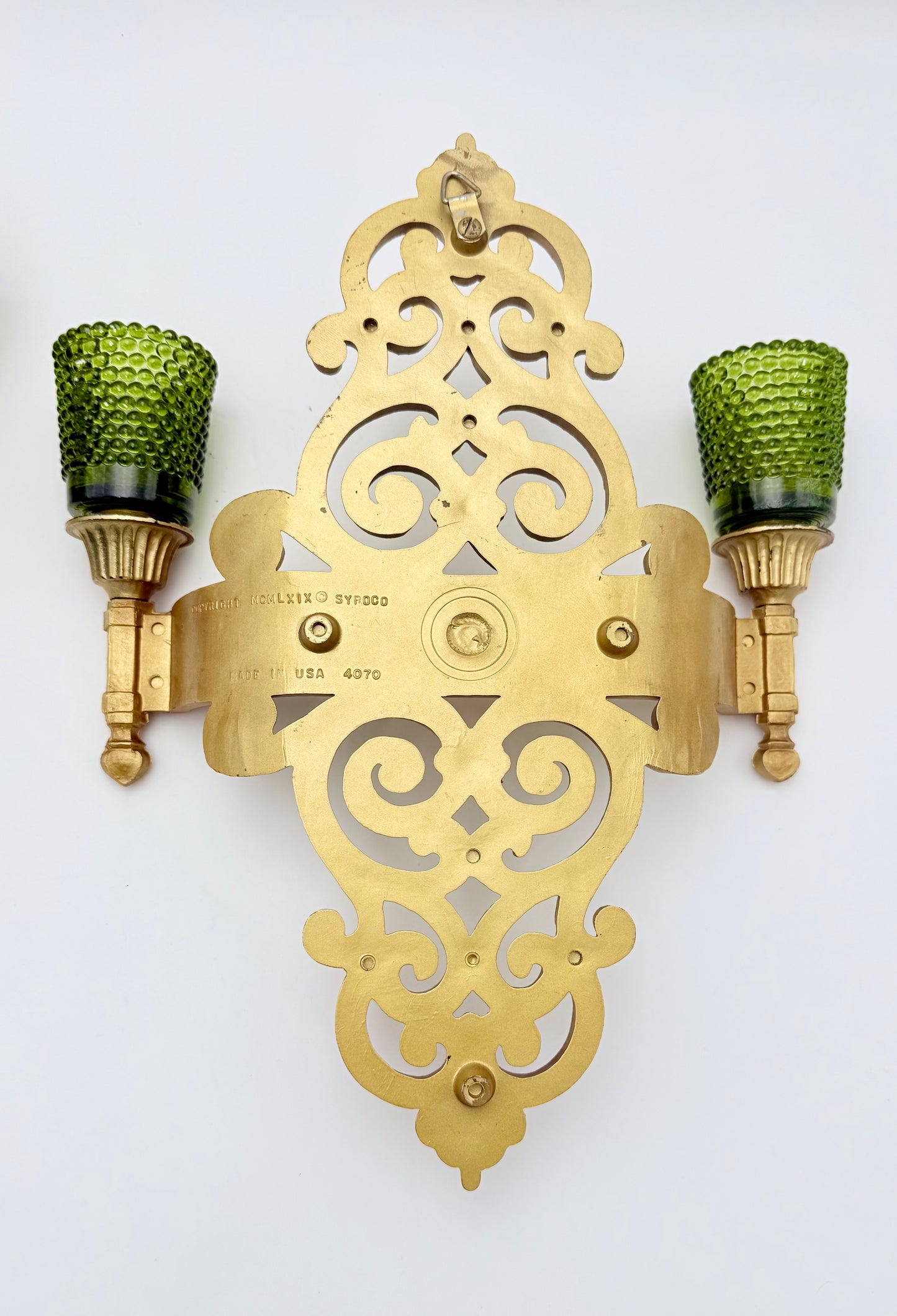 VINTAGE 1969 SYROCO GOLD SCROLL WALL SCONCES WITH GREEN HOBNAIL GLASS CUPS