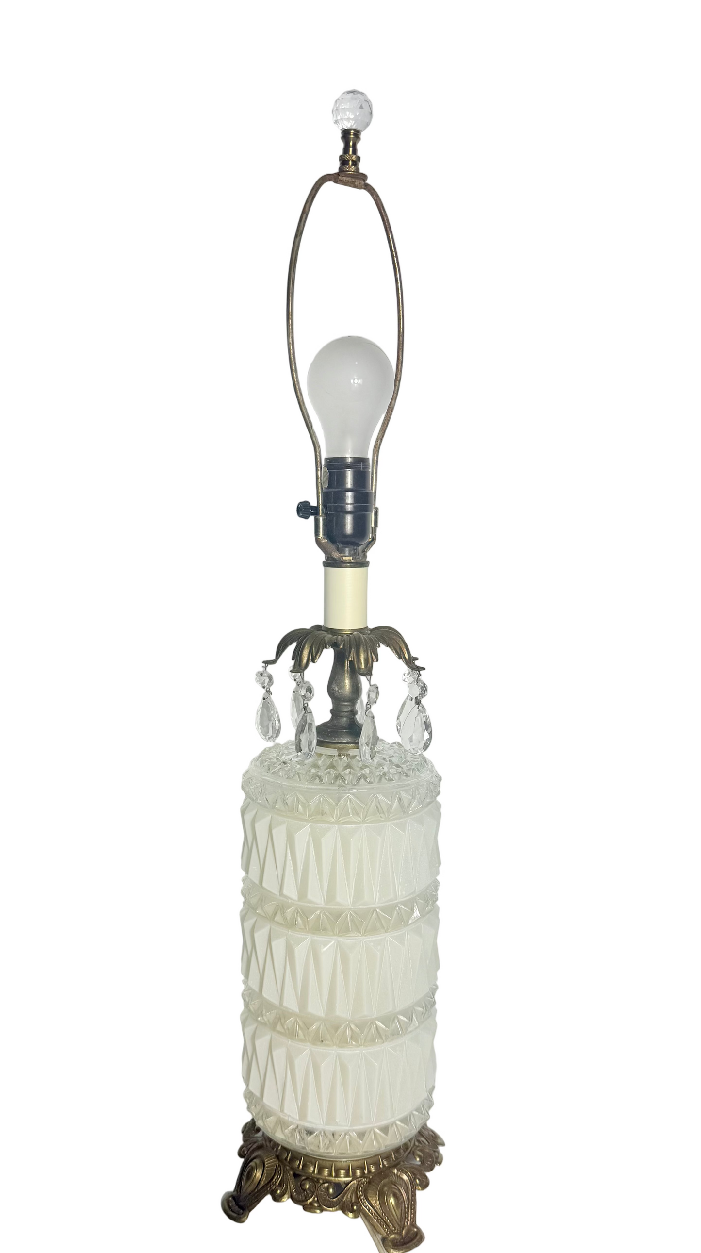 VINTAGE HOLLYWOOD REGENCY MILK GLASS TABLE LAMP – 31.5” – DIAMOND CUT GLOWING BASE – CRYSTAL PRISMS – MID CENTURY GLAM