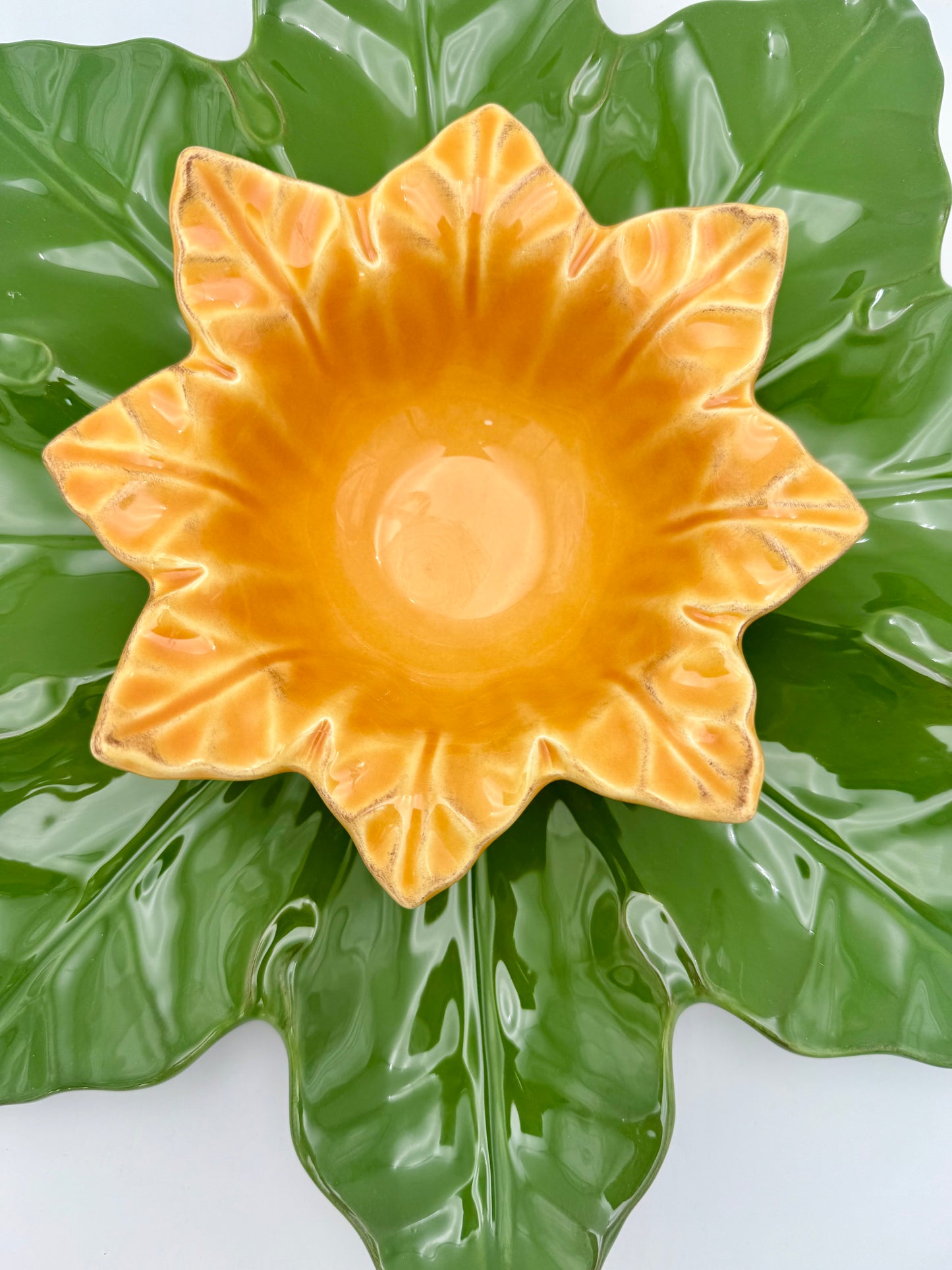 SKYNROS DESIGNS PORTUGAL HAND-PAINTED LEAF CHIP AND DIP SET • 17” PLATTER • 7.5” FLOWER BOWL • PORTUGUESE CERAMIC SERVING DISH