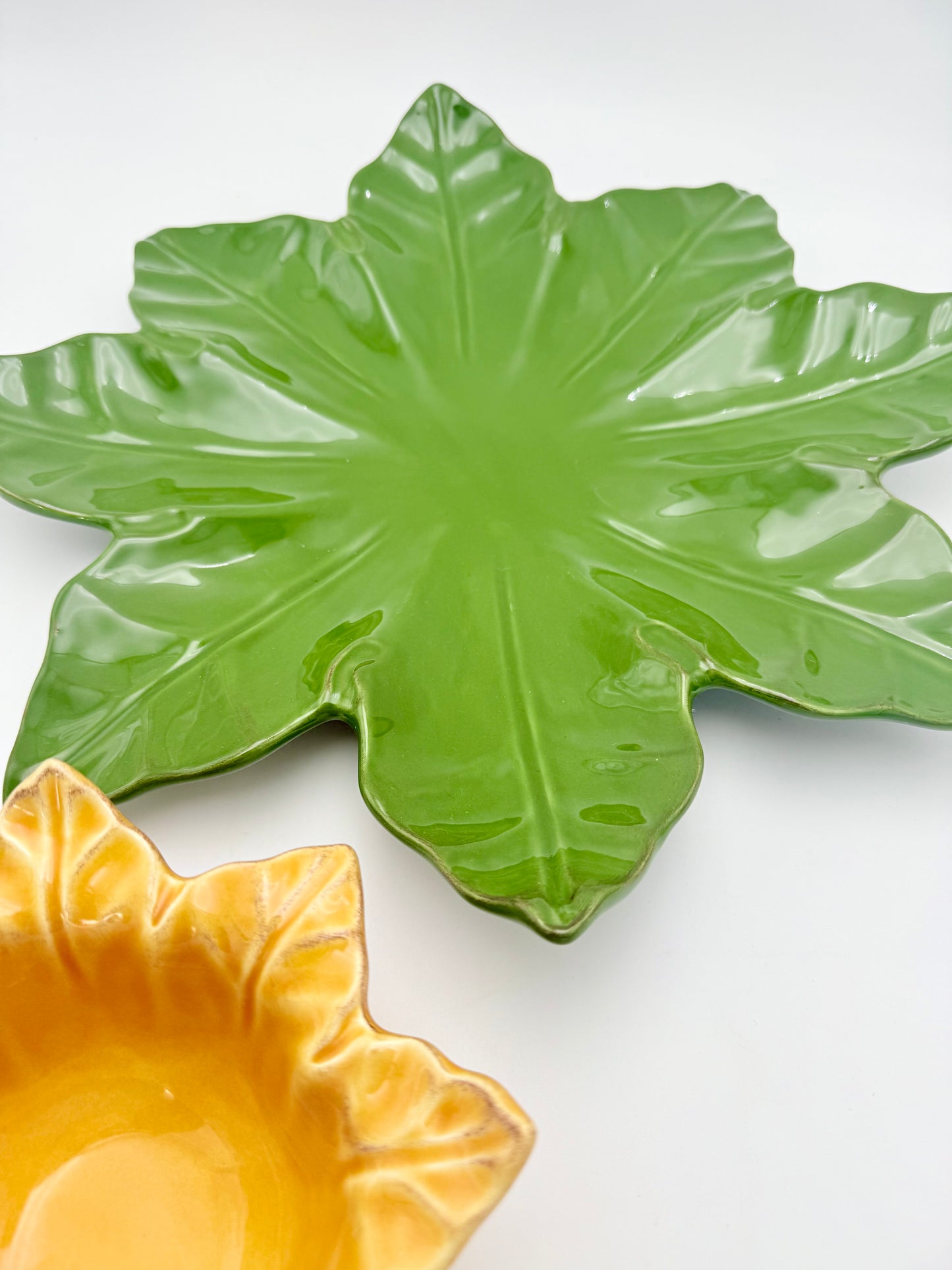 SKYNROS DESIGNS PORTUGAL HAND-PAINTED LEAF CHIP AND DIP SET • 17” PLATTER • 7.5” FLOWER BOWL • PORTUGUESE CERAMIC SERVING DISH