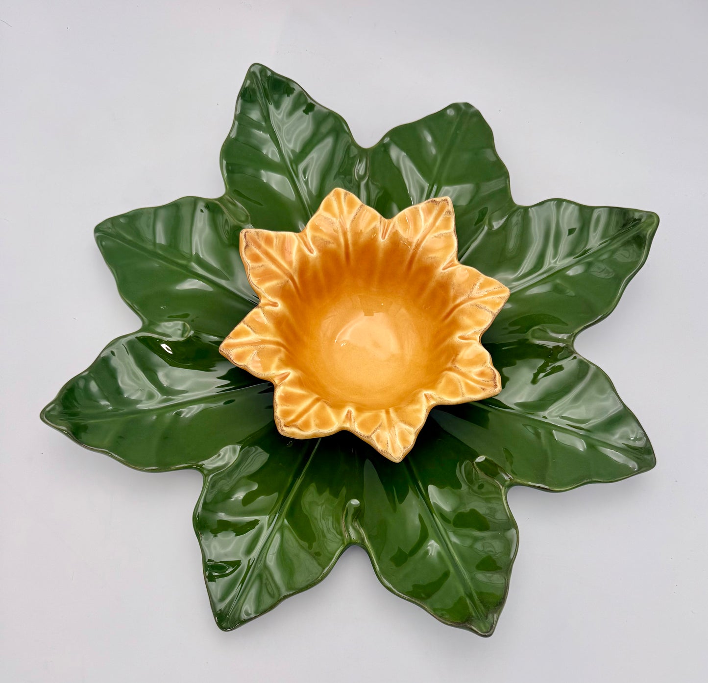 SKYNROS DESIGNS PORTUGAL HAND-PAINTED LEAF CHIP AND DIP SET • 17” PLATTER • 7.5” FLOWER BOWL • PORTUGUESE CERAMIC SERVING DISH