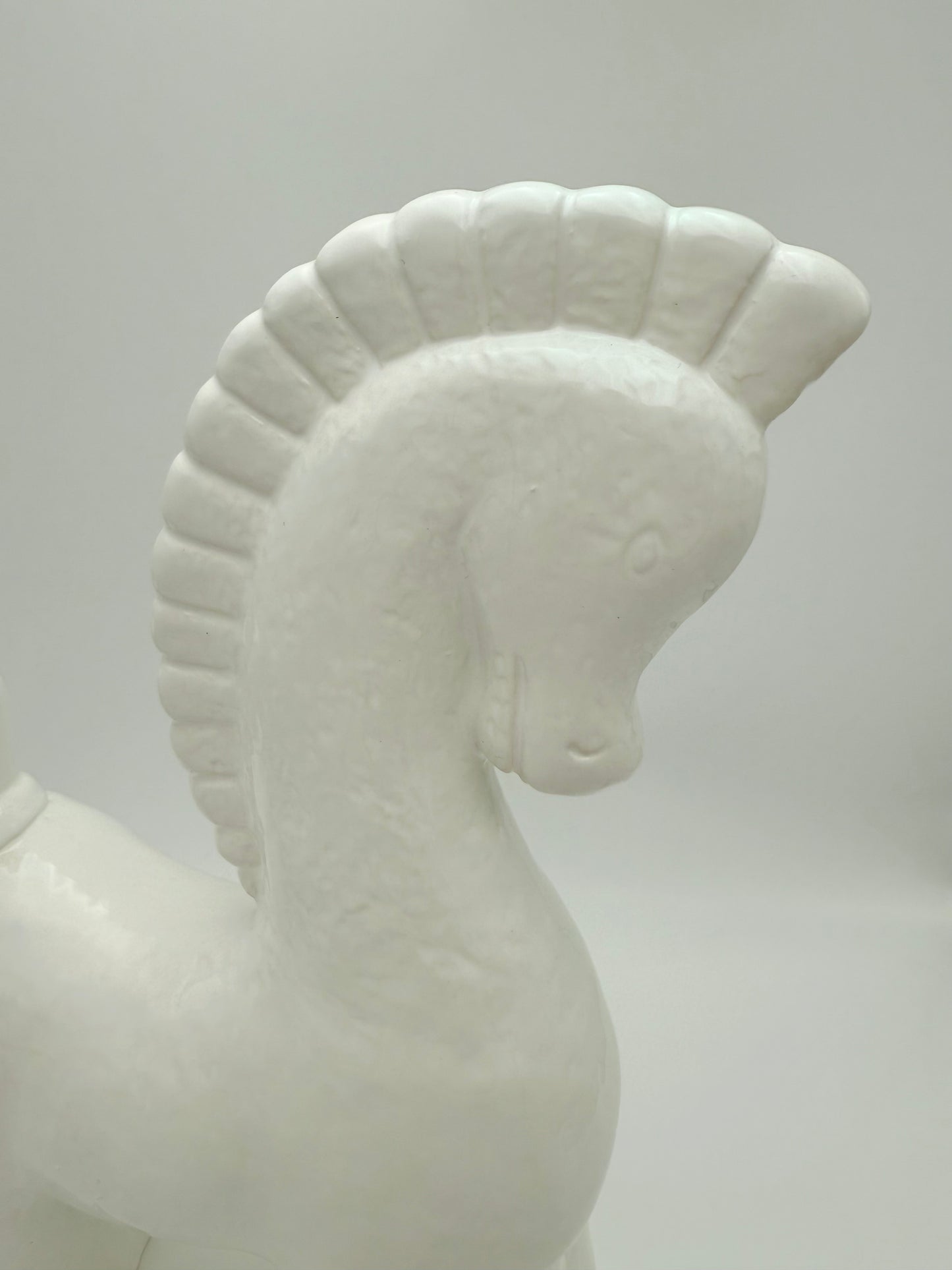 MID-CENTURY MODERN BRIGHT WHITE CERAMIC HORSE SCULPTURE – STYLED ABSTRACT FIGURINE