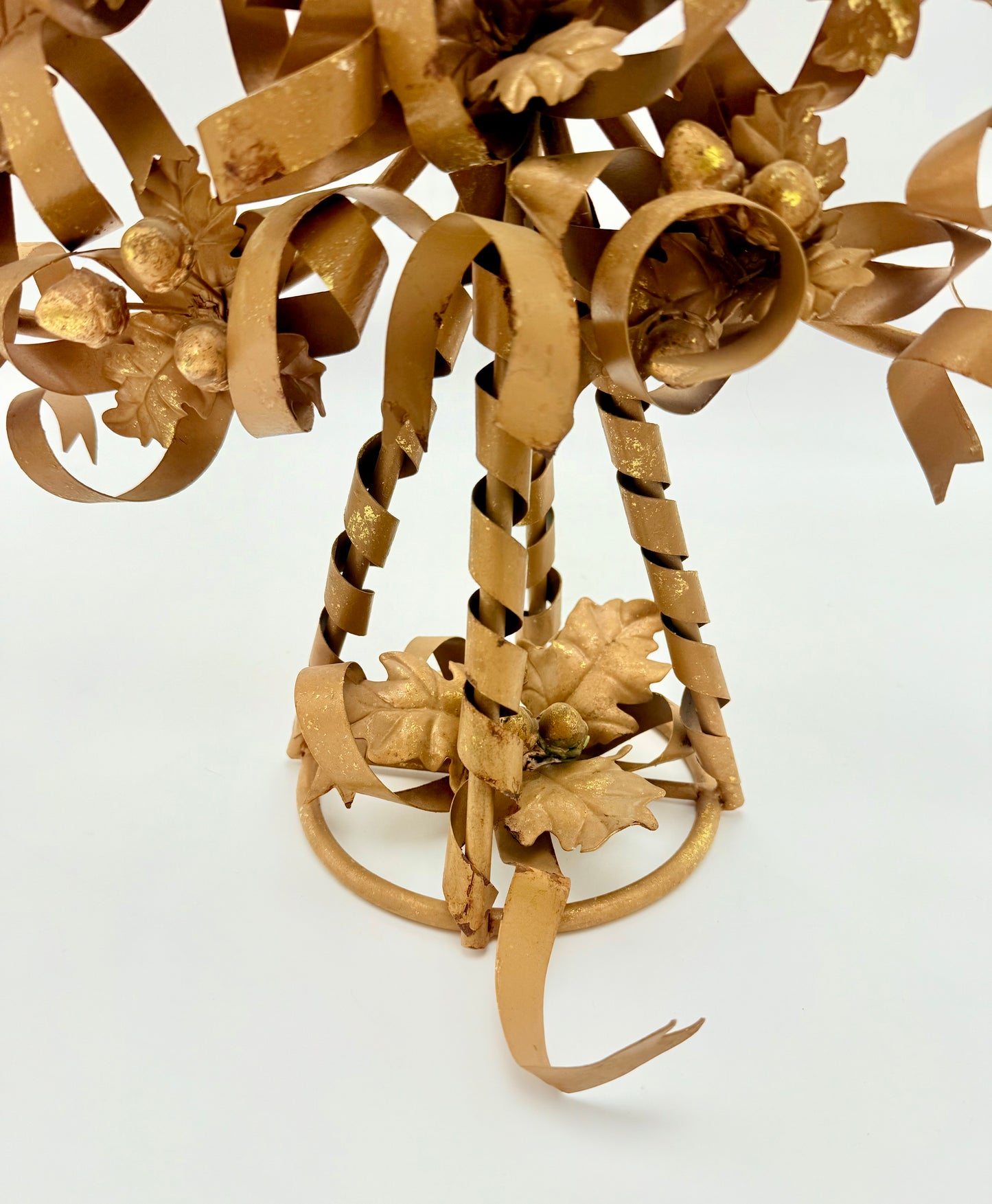 VINTAGE ITALIAN GILT TOLE CHRISTMAS TREE CANDELABRA WITH ACORNS AND RIBBONS – HOLLYWOOD REGENCY GOLD METAL CANDLE HOLDER