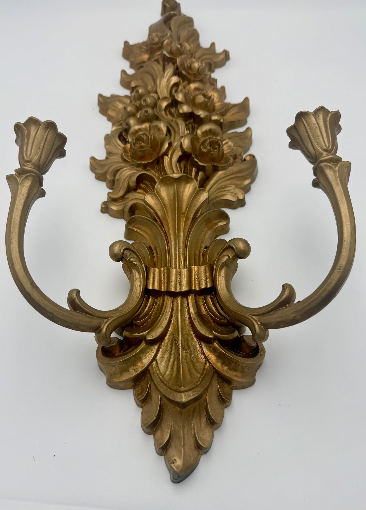 VINTAGE 1973 SYROCO BRONZE/GOLD FLORAL TWO-ARM WALL SCONCE – HOLLYWOOD REGENCY ROCOCO STYLE, GILT FLOWER DESIGN, MADE IN USA, 26 INCHES TALL (Copy)