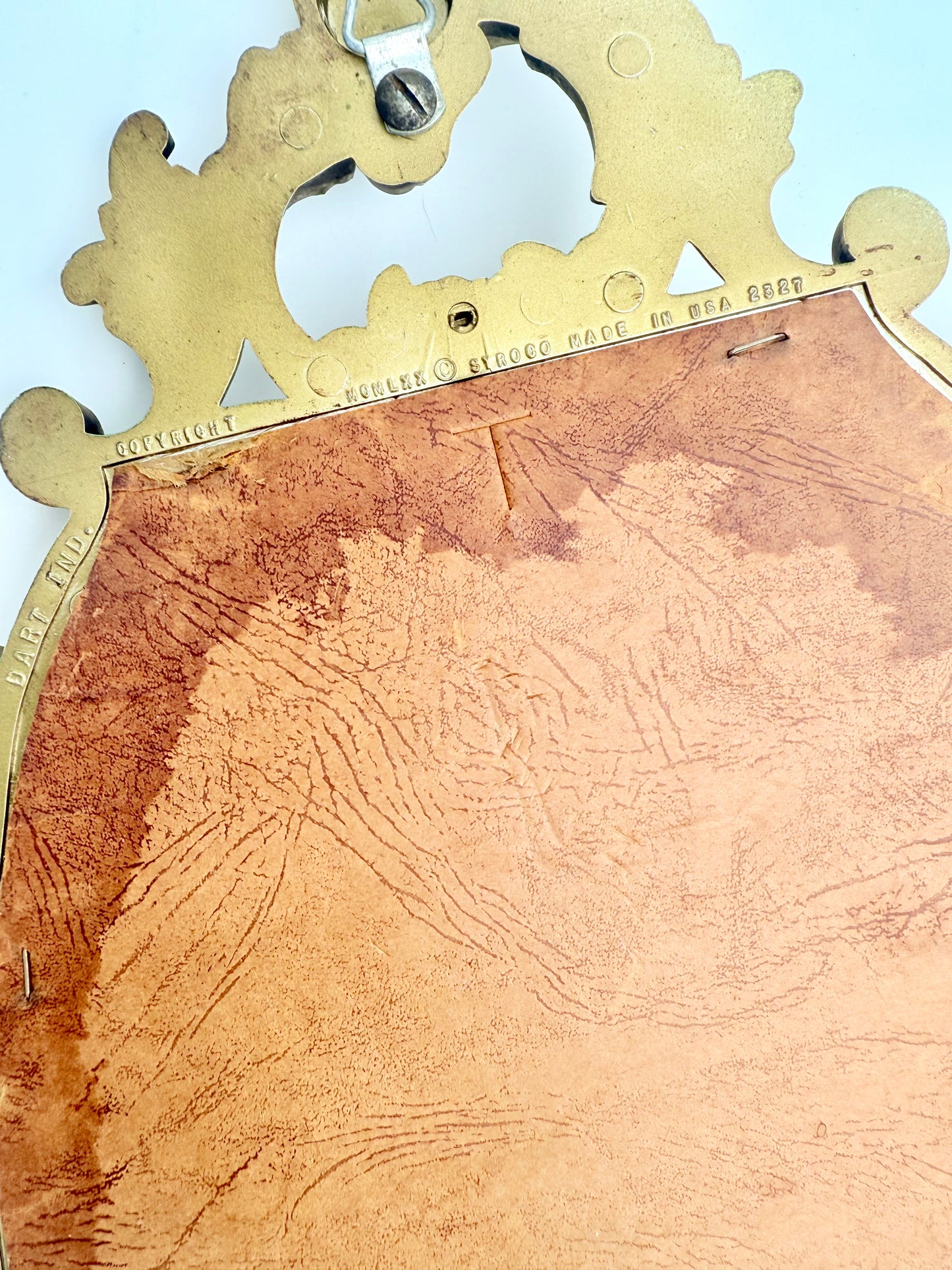 VINTAGE SYROCO GOLD WALL MIRROR WITH SHELF – MODEL 2327 (Copy)