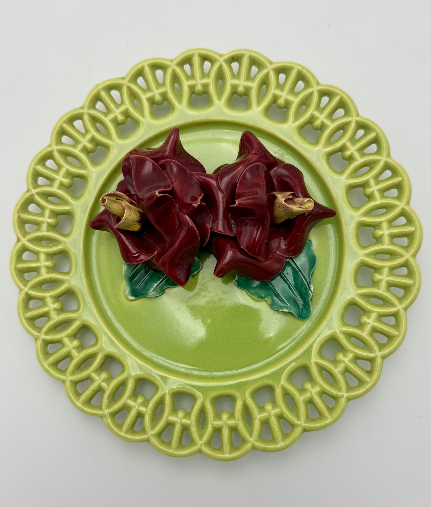 VINTAGE ITALIAN CAPODIMONTE–STYLE RETICULATED WALL PLAQUE