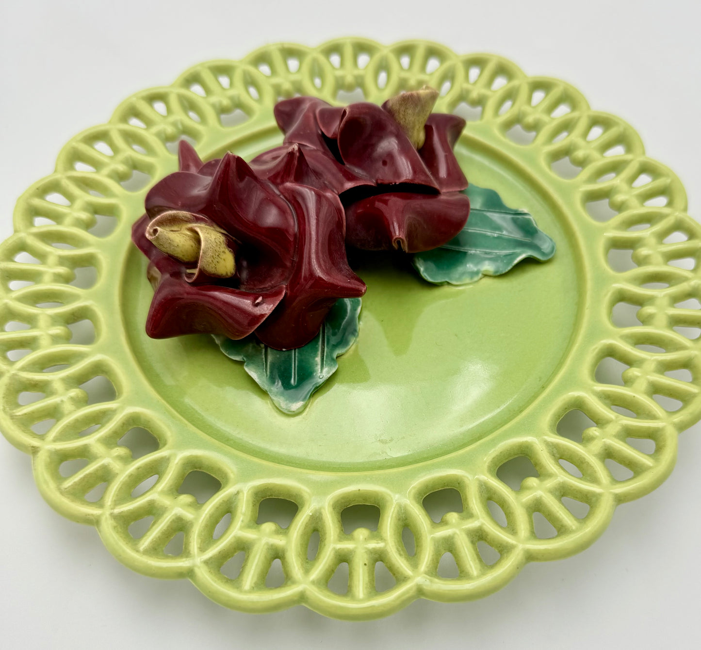 VINTAGE ITALIAN CAPODIMONTE–STYLE RETICULATED WALL PLAQUE