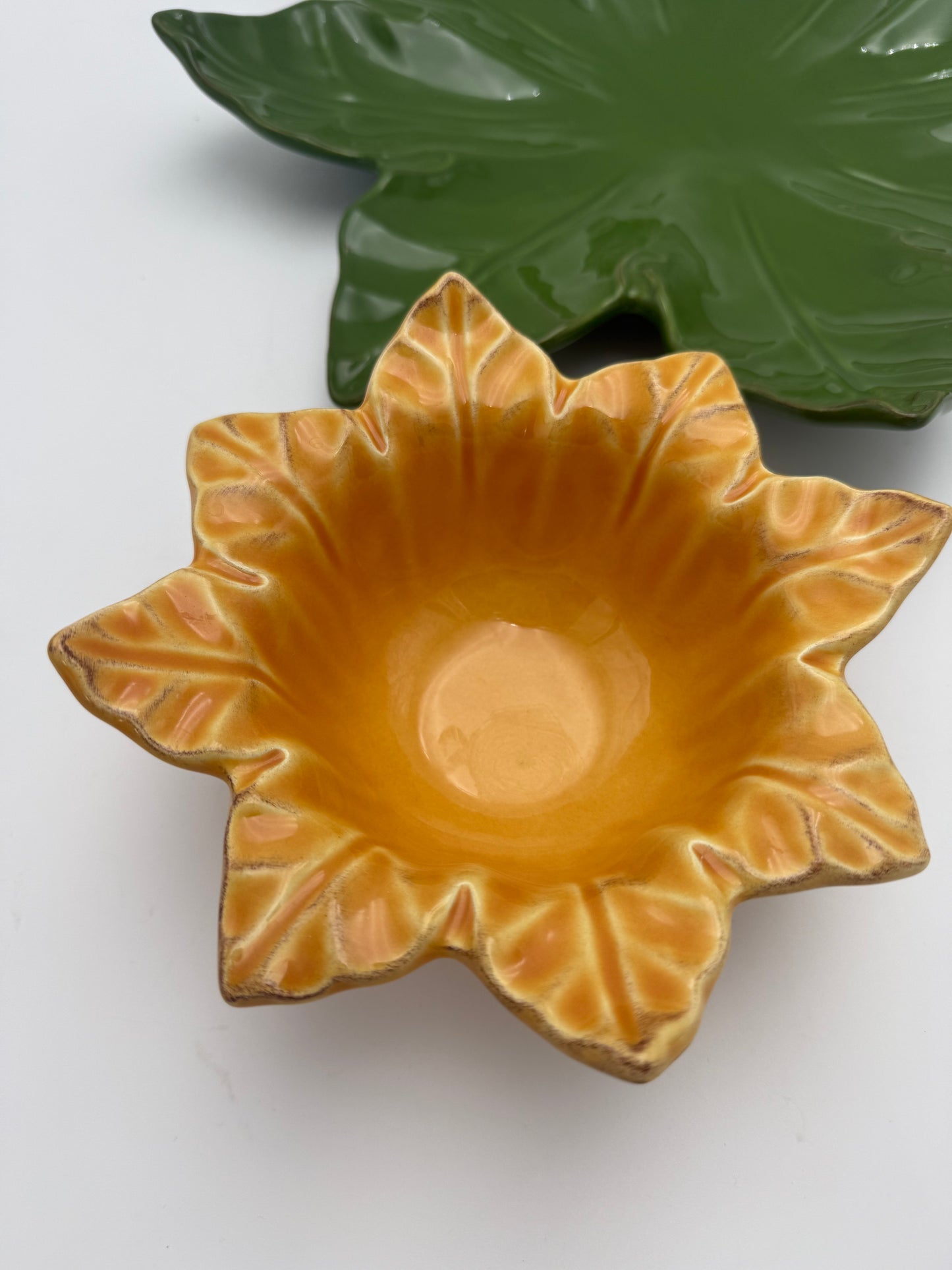 SKYNROS DESIGNS PORTUGAL HAND-PAINTED LEAF CHIP AND DIP SET • 17” PLATTER • 7.5” FLOWER BOWL • PORTUGUESE CERAMIC SERVING DISH