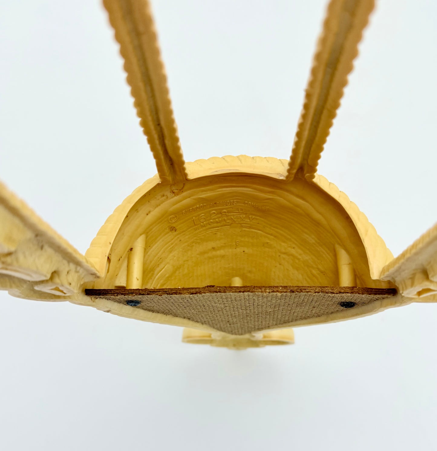 VINTAGE SYROCO WALL POCKET – HOLLYWOOD REGENCY SCROLL BASKET