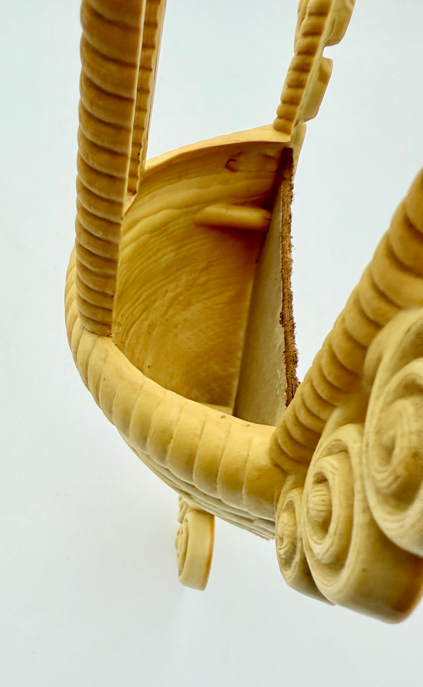 VINTAGE SYROCO WALL POCKET – HOLLYWOOD REGENCY SCROLL BASKET