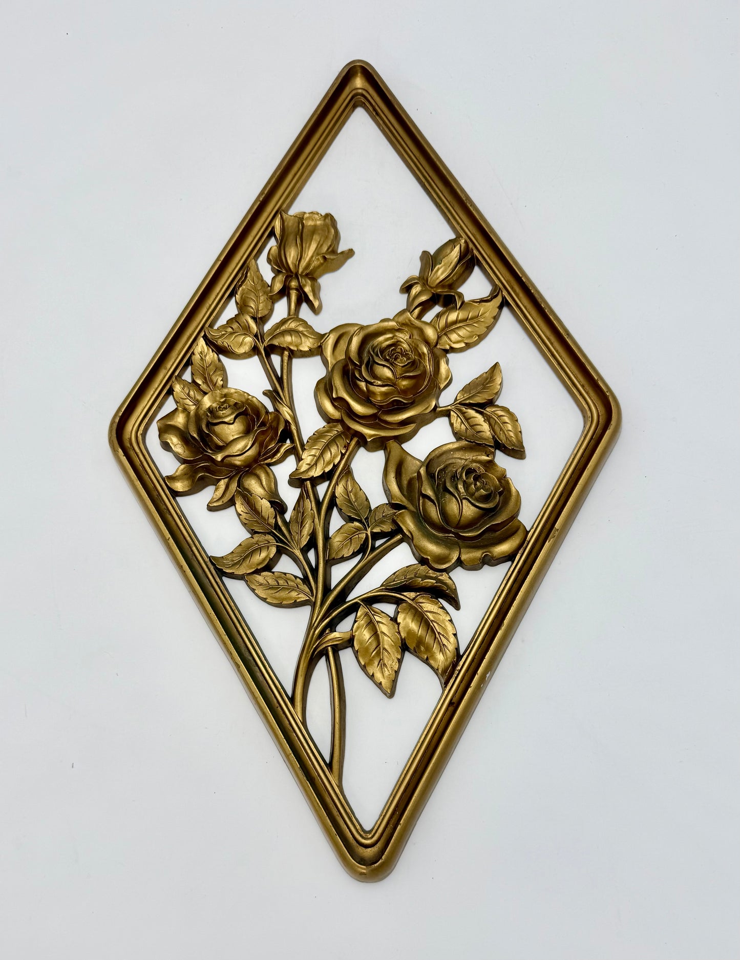 VINTAGE SYROCO GOLD ROSE WALL PLAQUE • 1960S HOLLYWOOD REGENCY FLORAL DECOR • MADE IN USA