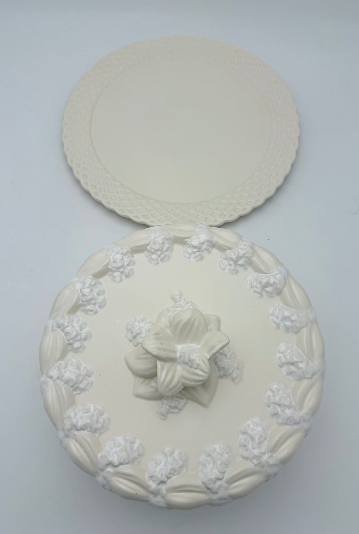 VINTAGE PORTUGUESE EARTHENWARE COVERED DOME WITH MATCHING PLATE – CREAM & WHITE FLORAL RELIEF – 12.5”