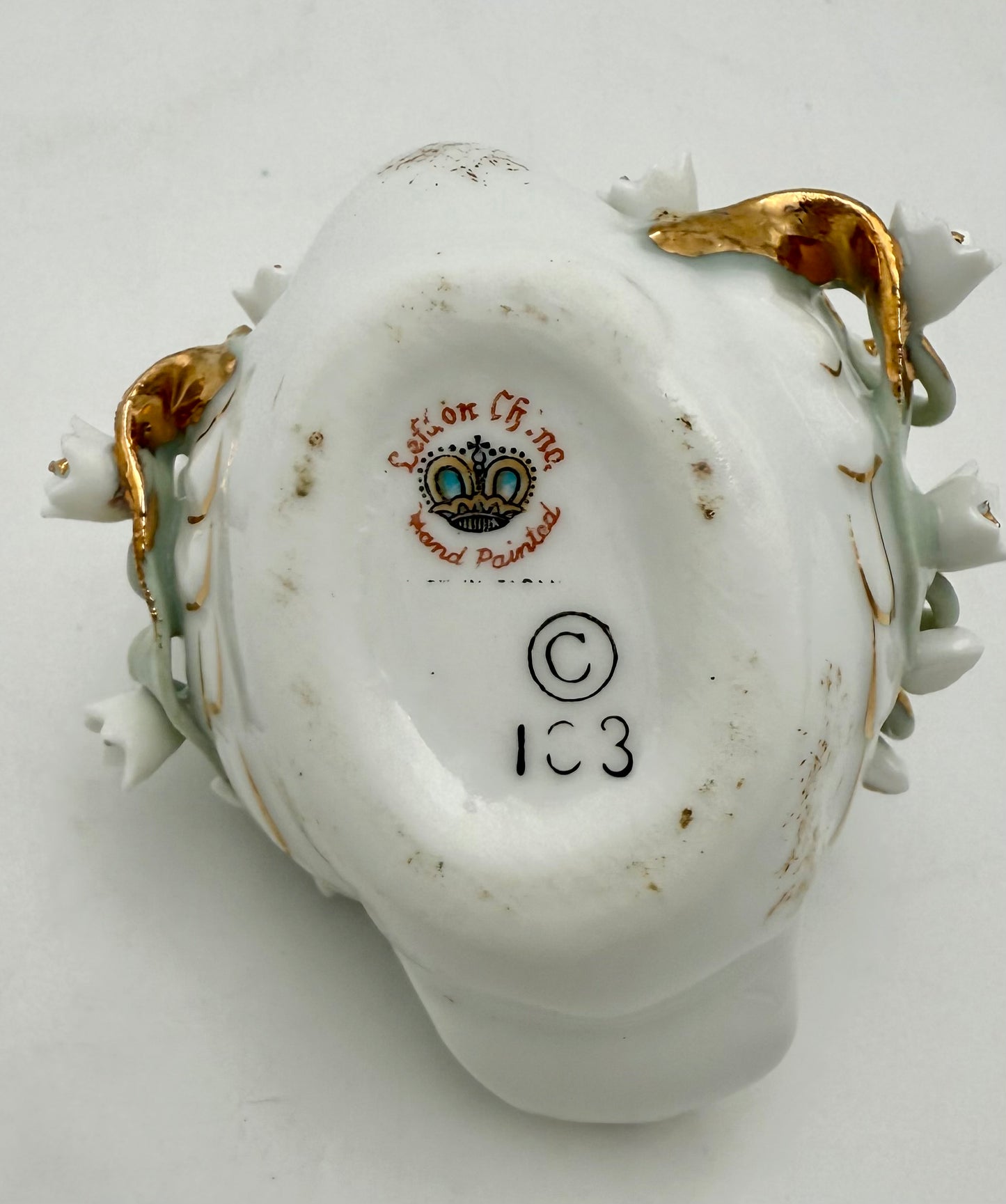 VINTAGE LEFTON CHINA PORCELAIN SWAN • LILY-OF-THE-VALLEY • GOLD GILT • HAND PAINTED