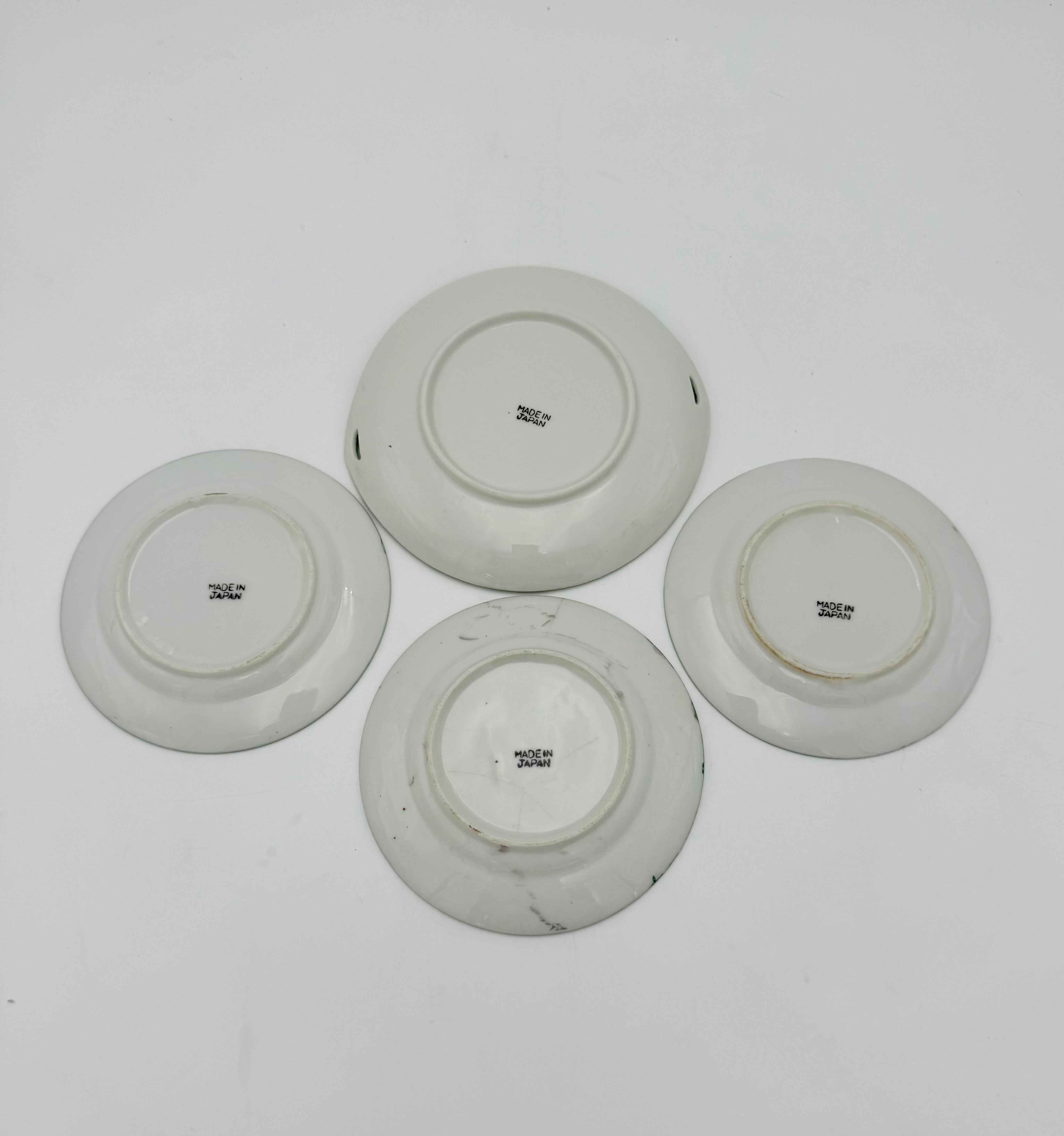 VINTAGE MADE IN JAPAN FLORAL PLATE & TRAY SET – 1950S HAND-PAINTED CERAMIC – 4.25” PLATES & 5” HANDLED TRAY – COTTAGECORE FLORAL DISH SET