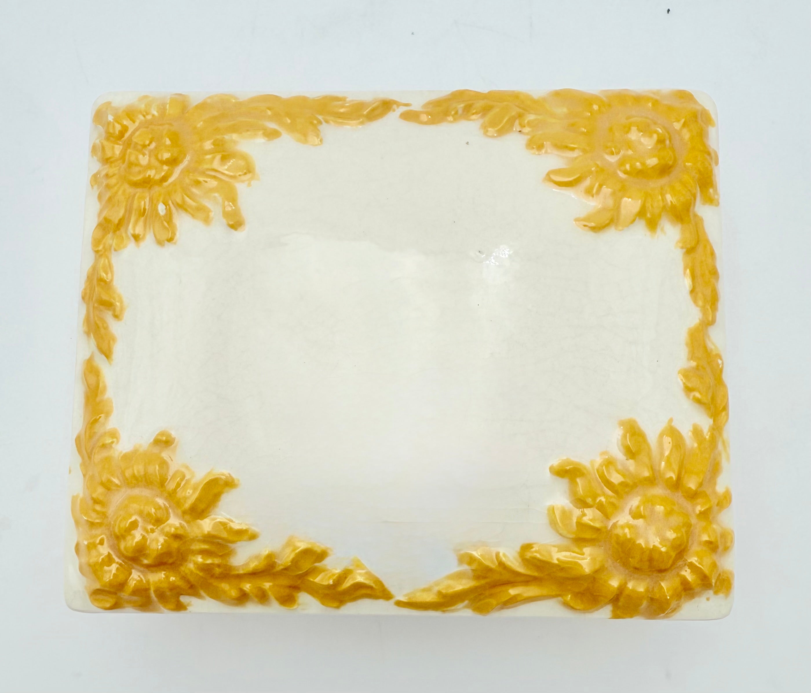 VINTAGE ITALIAN-STYLE CERAMIC SUNFLOWER JEWELRY BOX WITH RAISED RELIEF & CRACKLE GLAZE