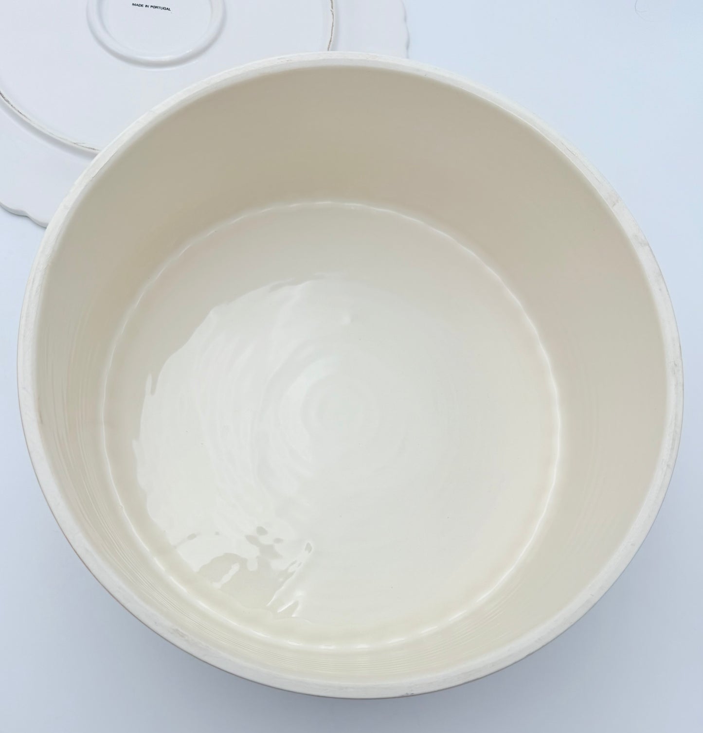 HANDCRAFTED PORTUGUESE CERAMIC CAKE KEEPER WITH ROSE FINIAL | VINTAGE CHEESE DOME & SERVING PLATTER