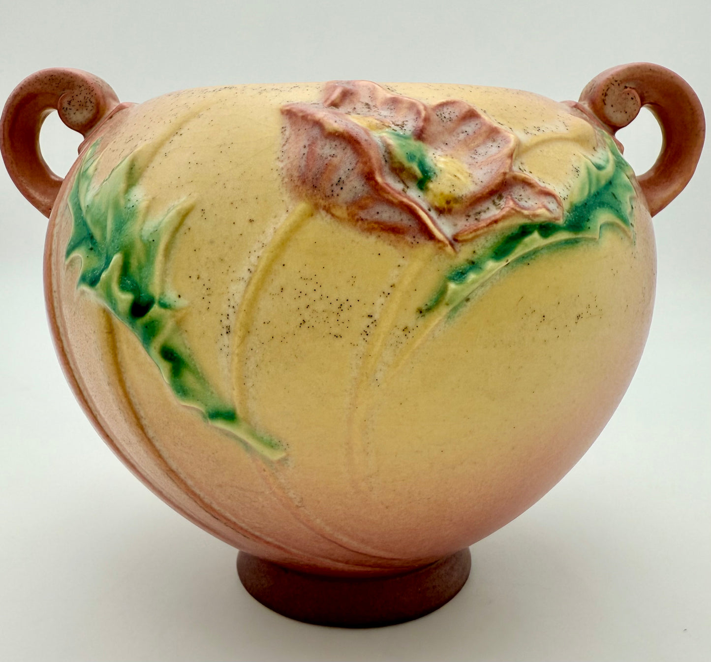 ROSEVILLE POTTERY POPPY 335-6 ART POTTERY BOWL • 1930s TWO-HANDLED SCULPTED FLORAL JARDINIERE