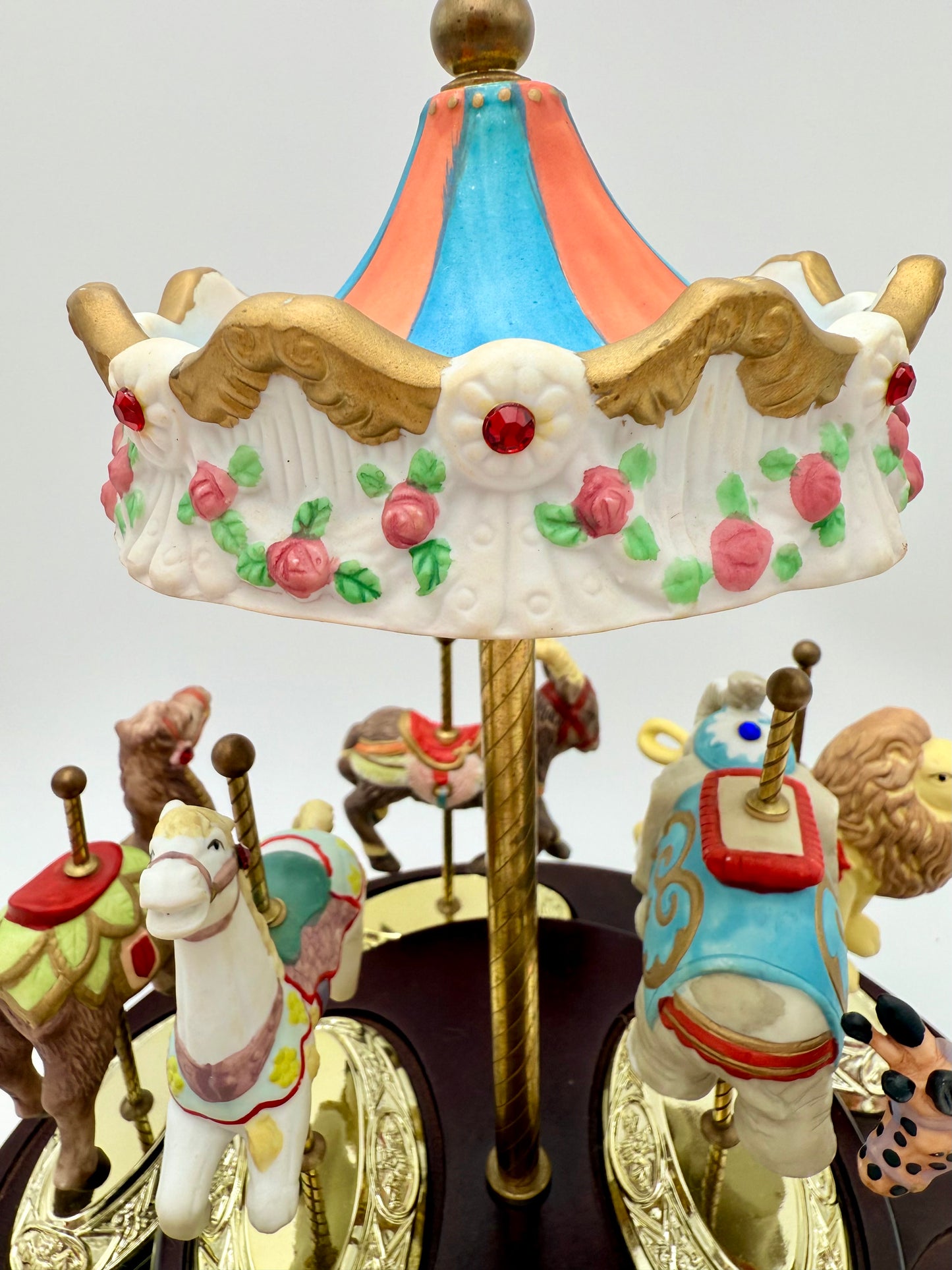 VINTAGE SCARBOROUGH FAIR MUSICAL CAROUSEL, 24 K GOLD PLATED