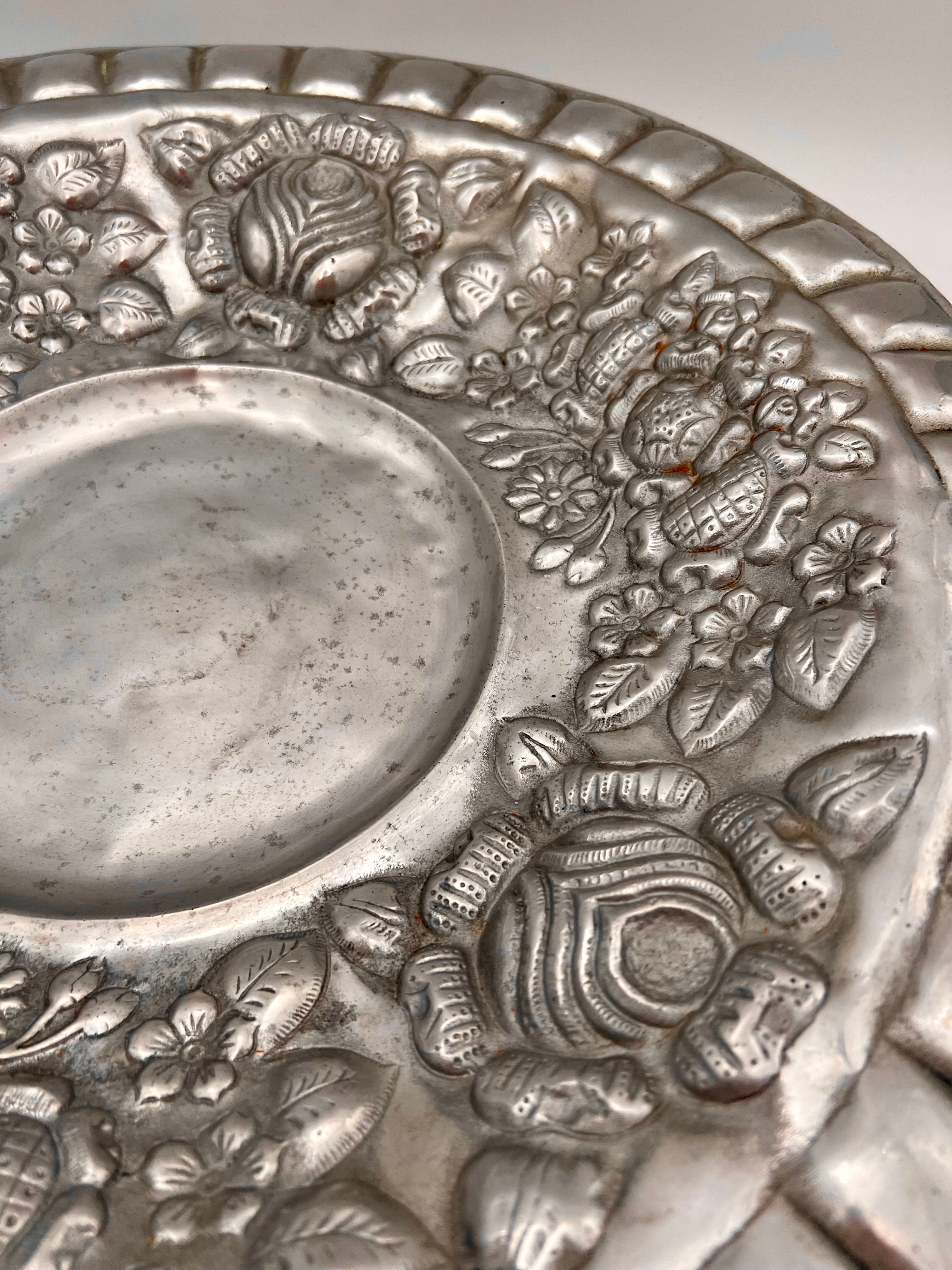 VINTAGE 1950s HAND-EMBOSSED PEWTER TRAY