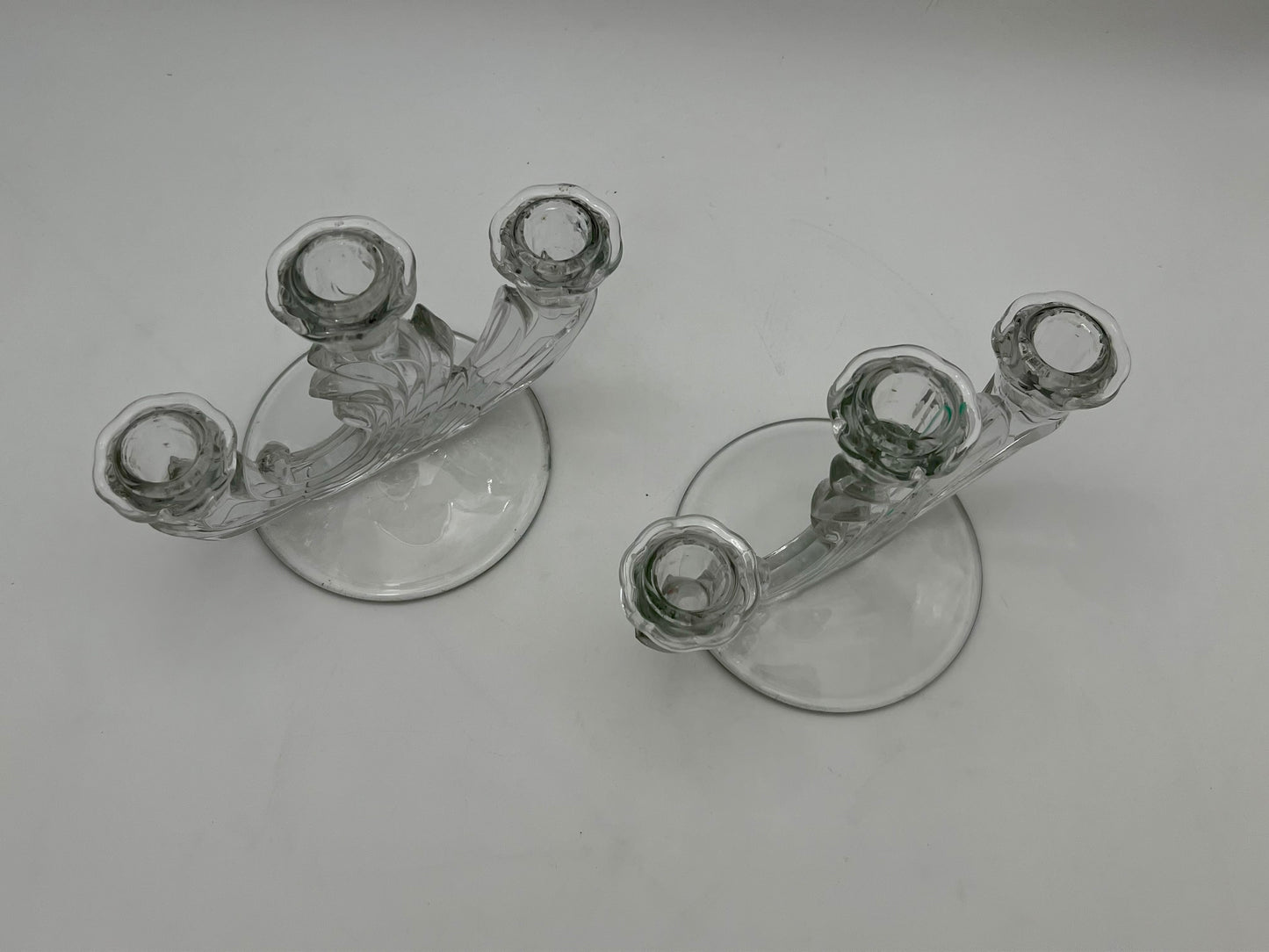 ANTIQUE PAIR OF FOSTERIA BAROQUE CRYSTAL CANDLESTICK HOLDERS