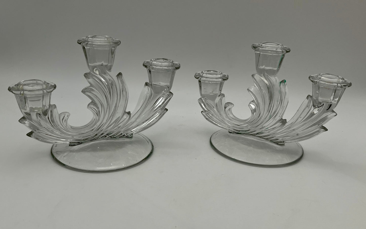ANTIQUE PAIR OF FOSTERIA BAROQUE CRYSTAL CANDLESTICK HOLDERS